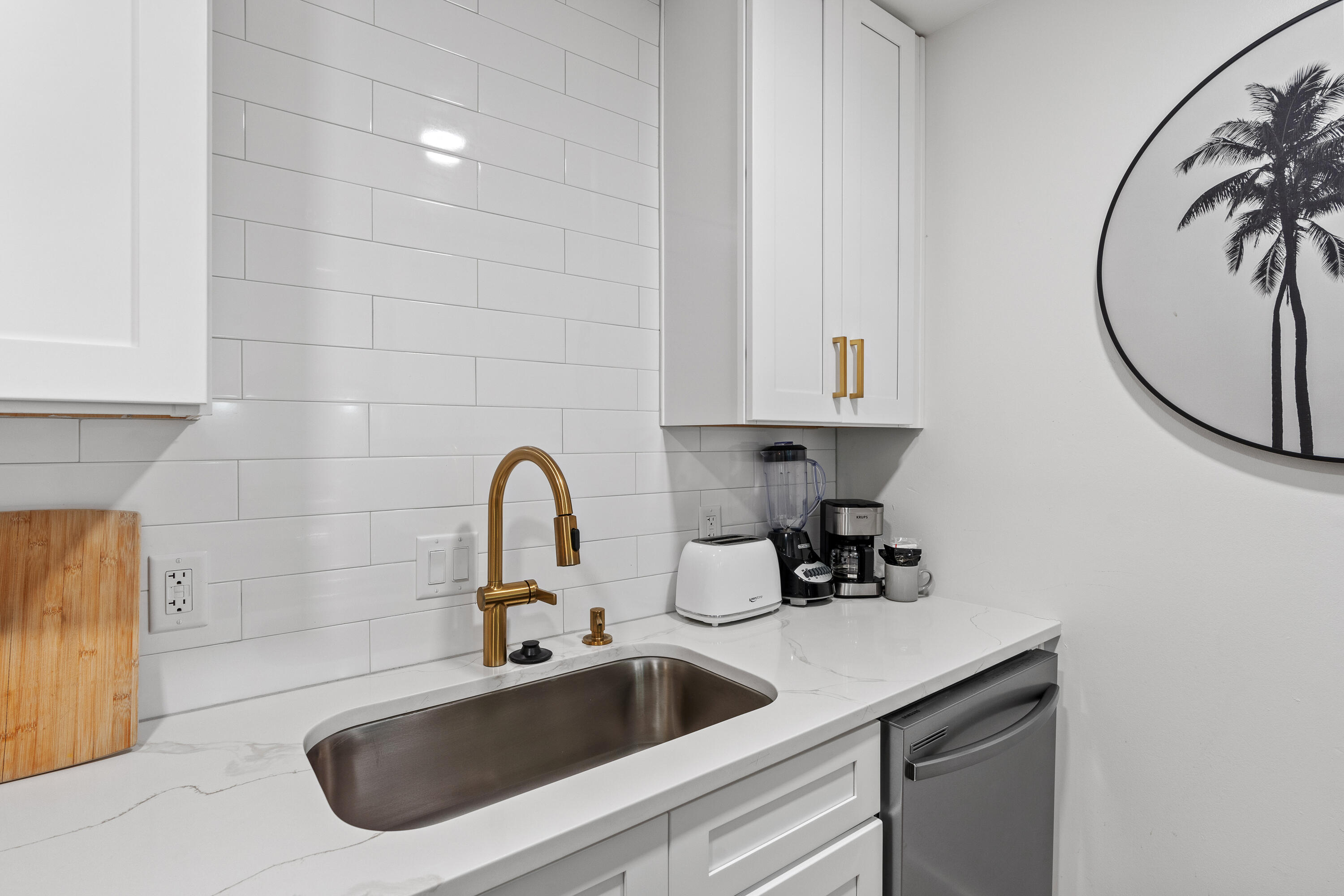LAGUNA POINT CONDO - Residential
