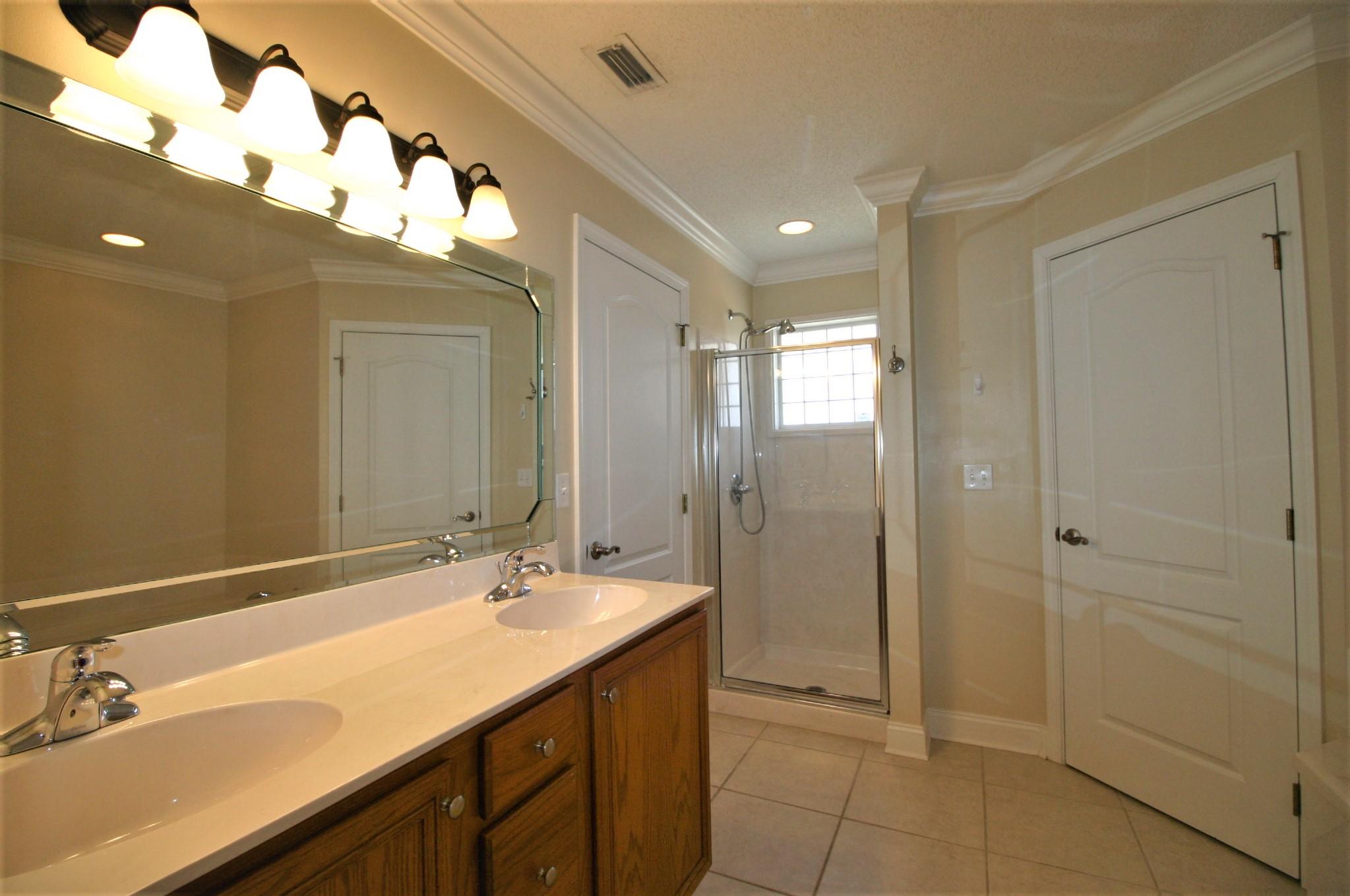 TRAILWOOD ESTATES - Residential