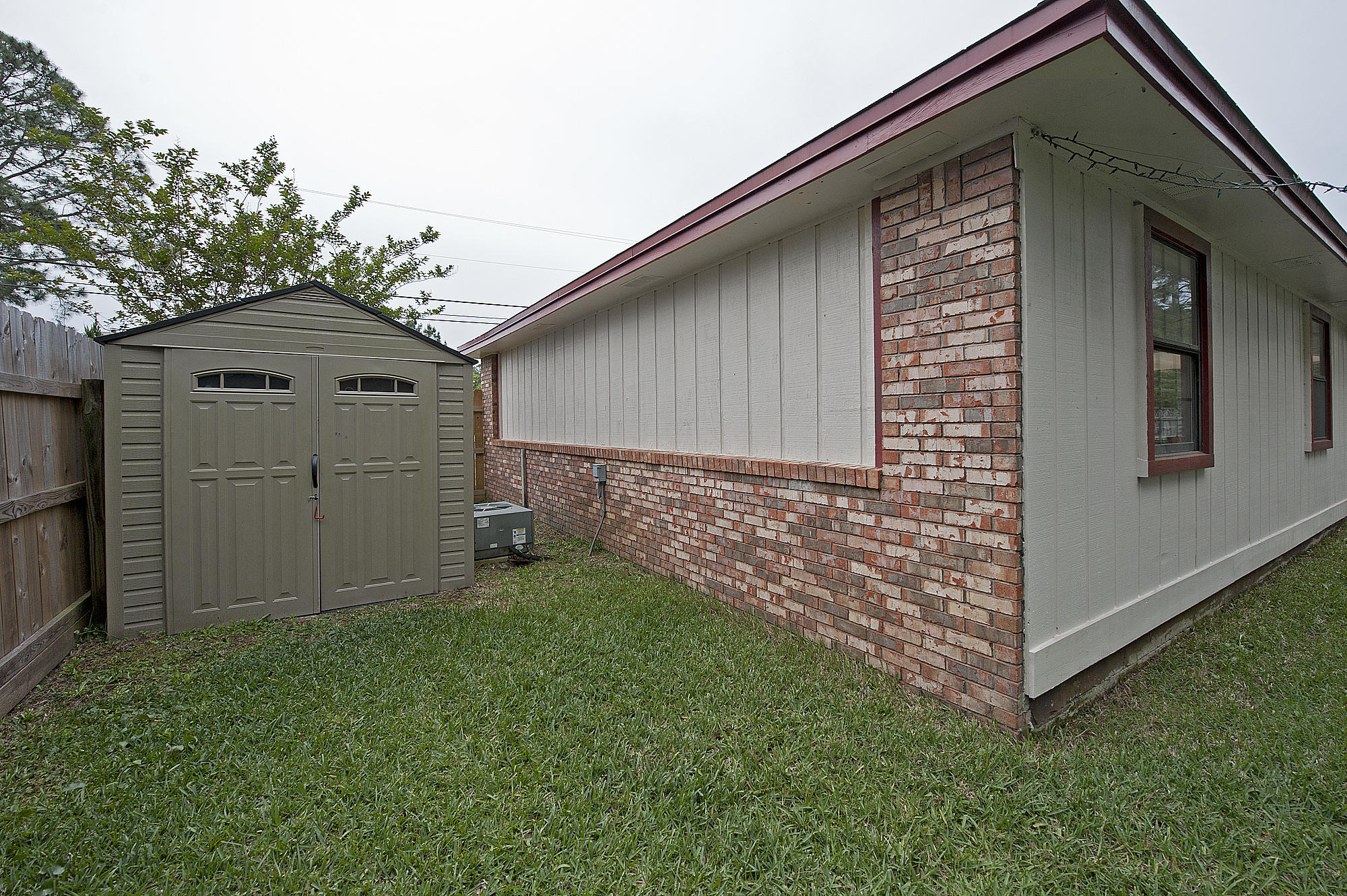 Pine Meadows 3rd - Residential