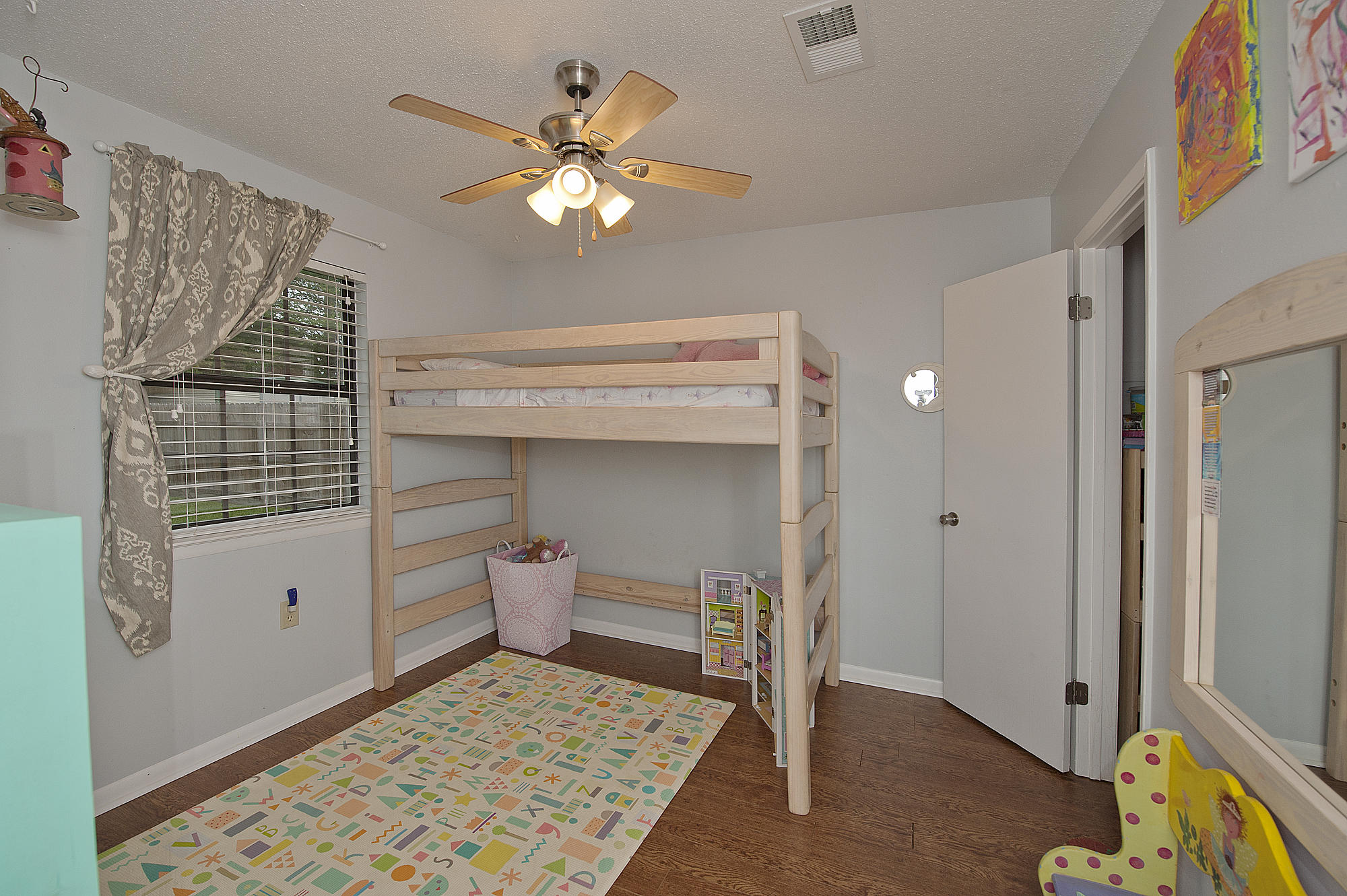 Pine Meadows 3rd - Residential