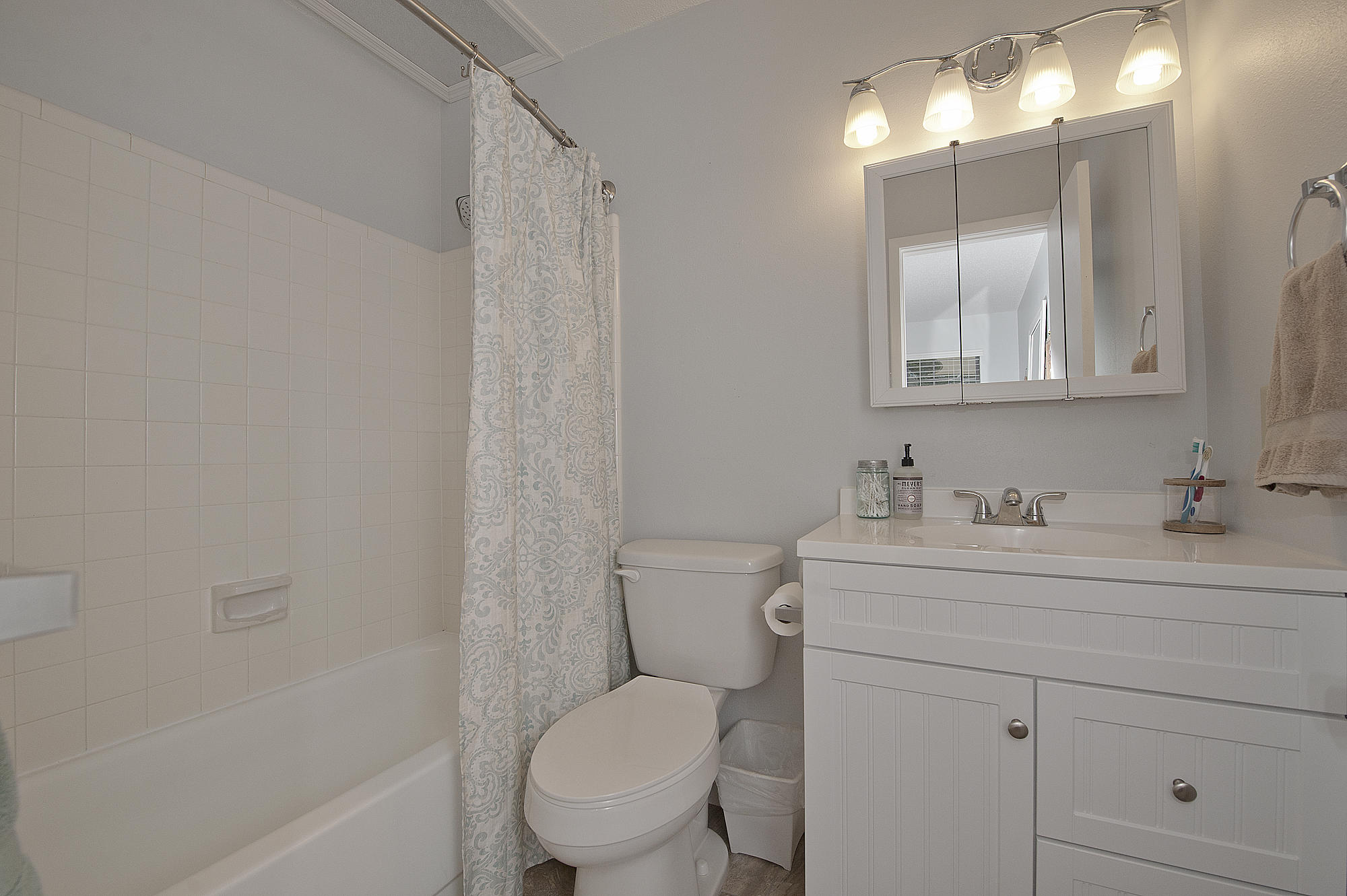 Pine Meadows 3rd - Residential