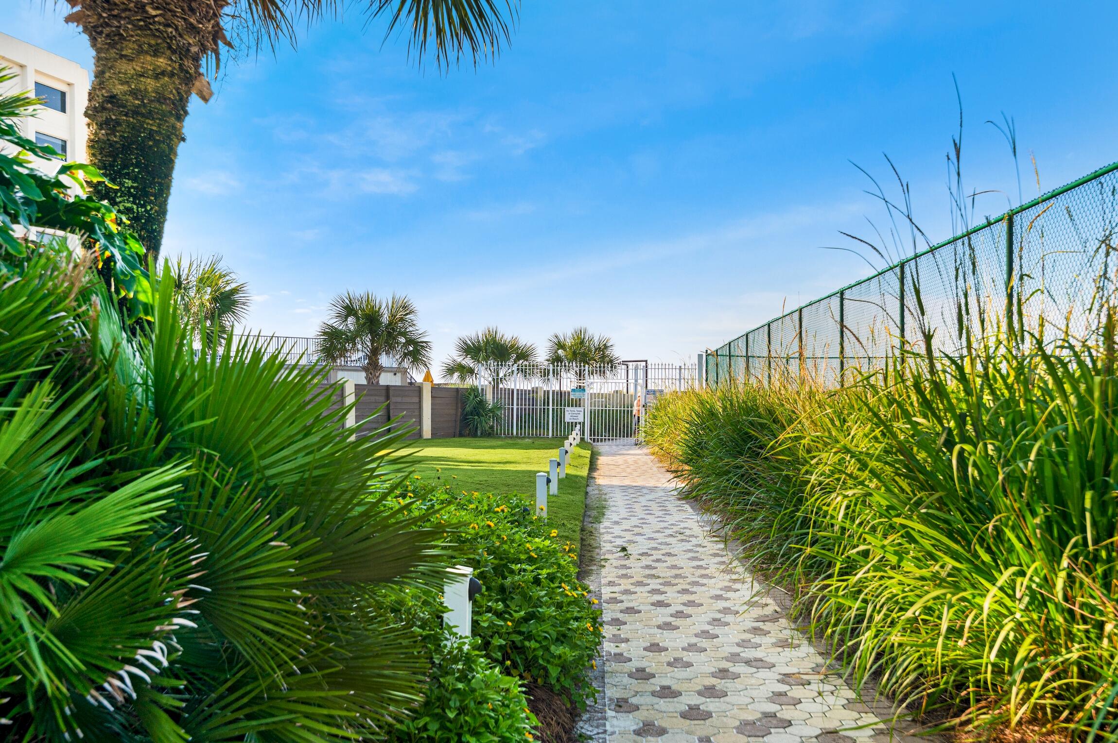 ISLANDER CONDO PH 2 - Residential