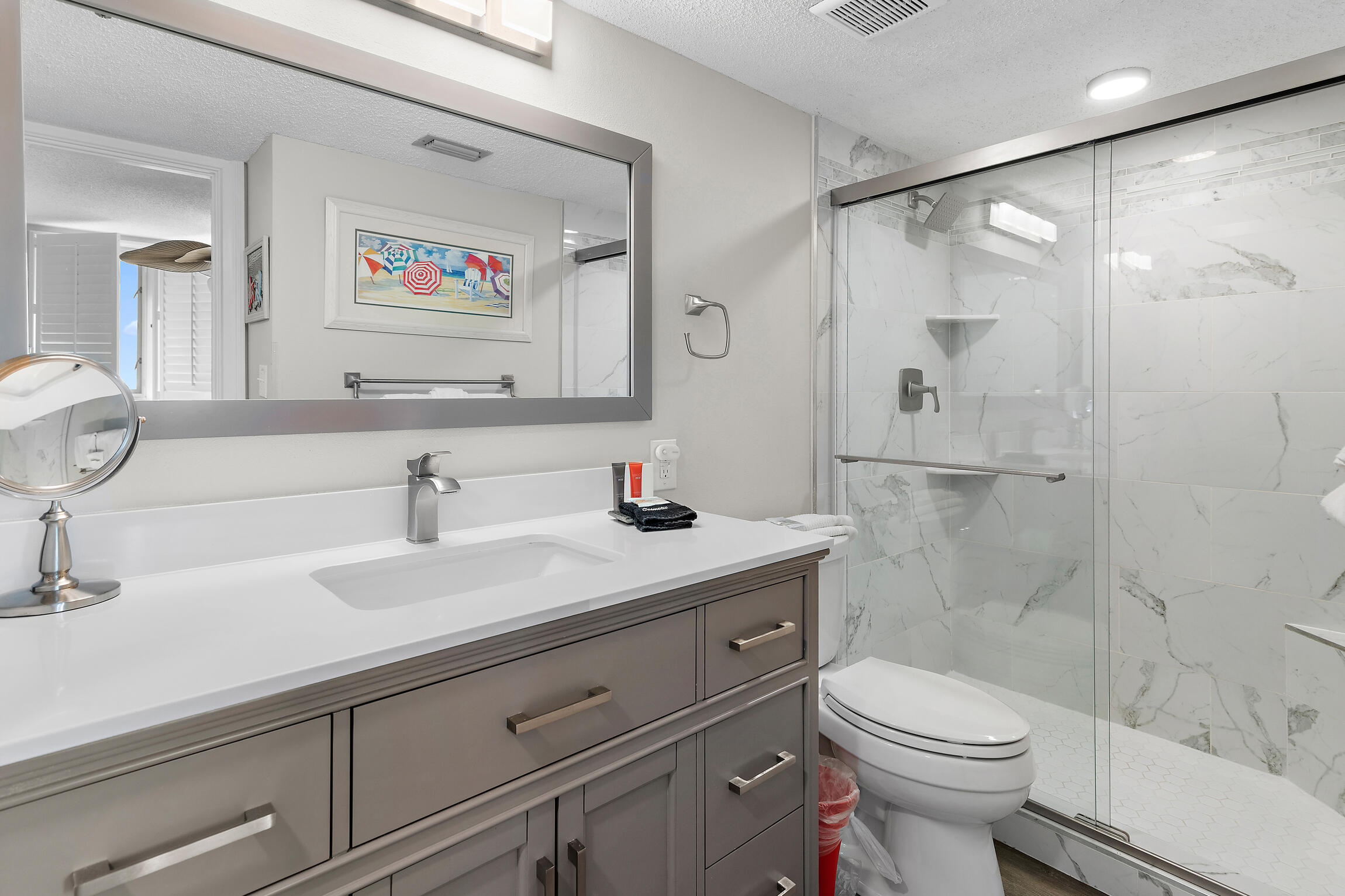 ISLANDER CONDO PH 2 - Residential