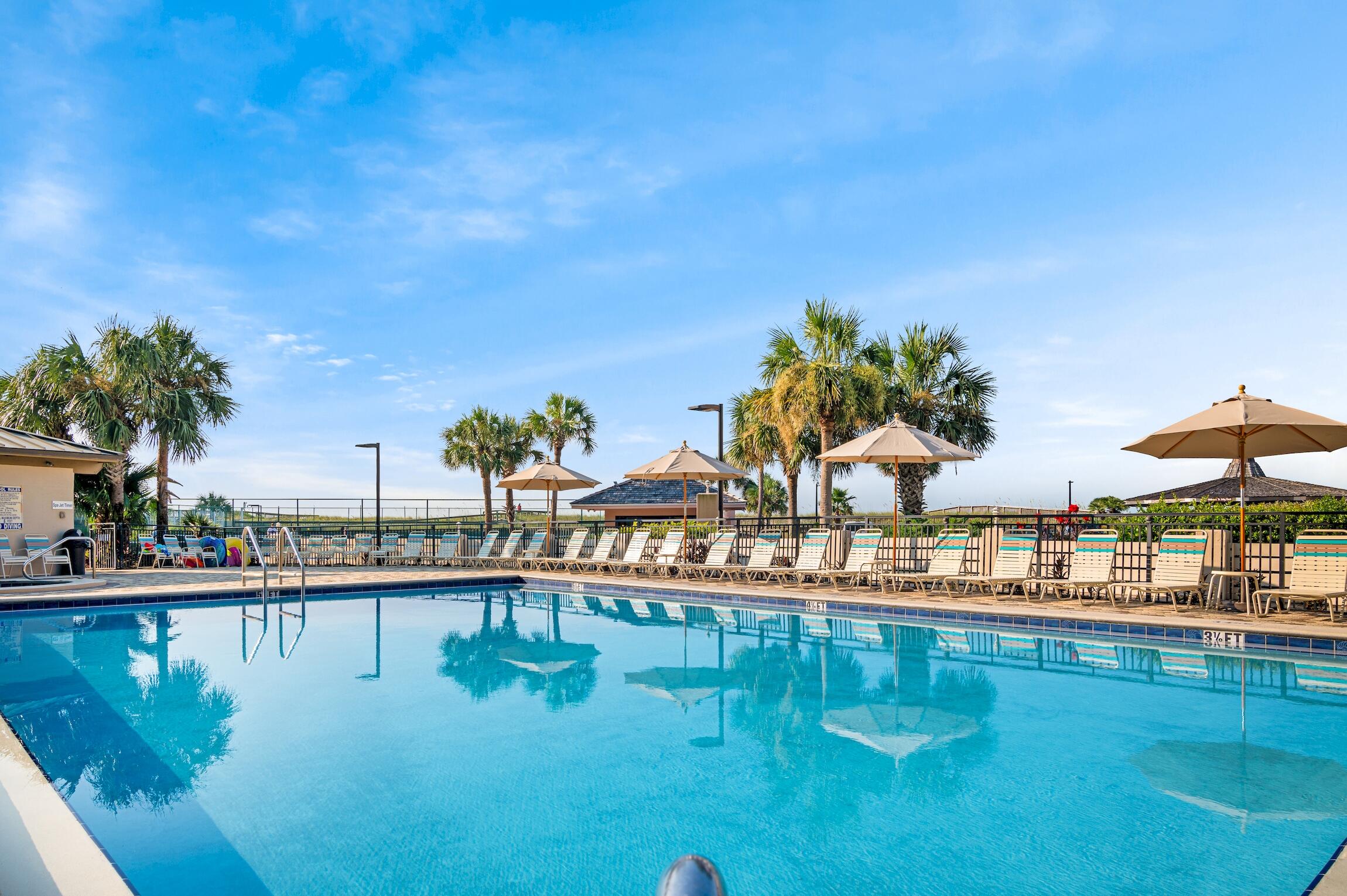 ISLANDER CONDO PH 2 - Residential