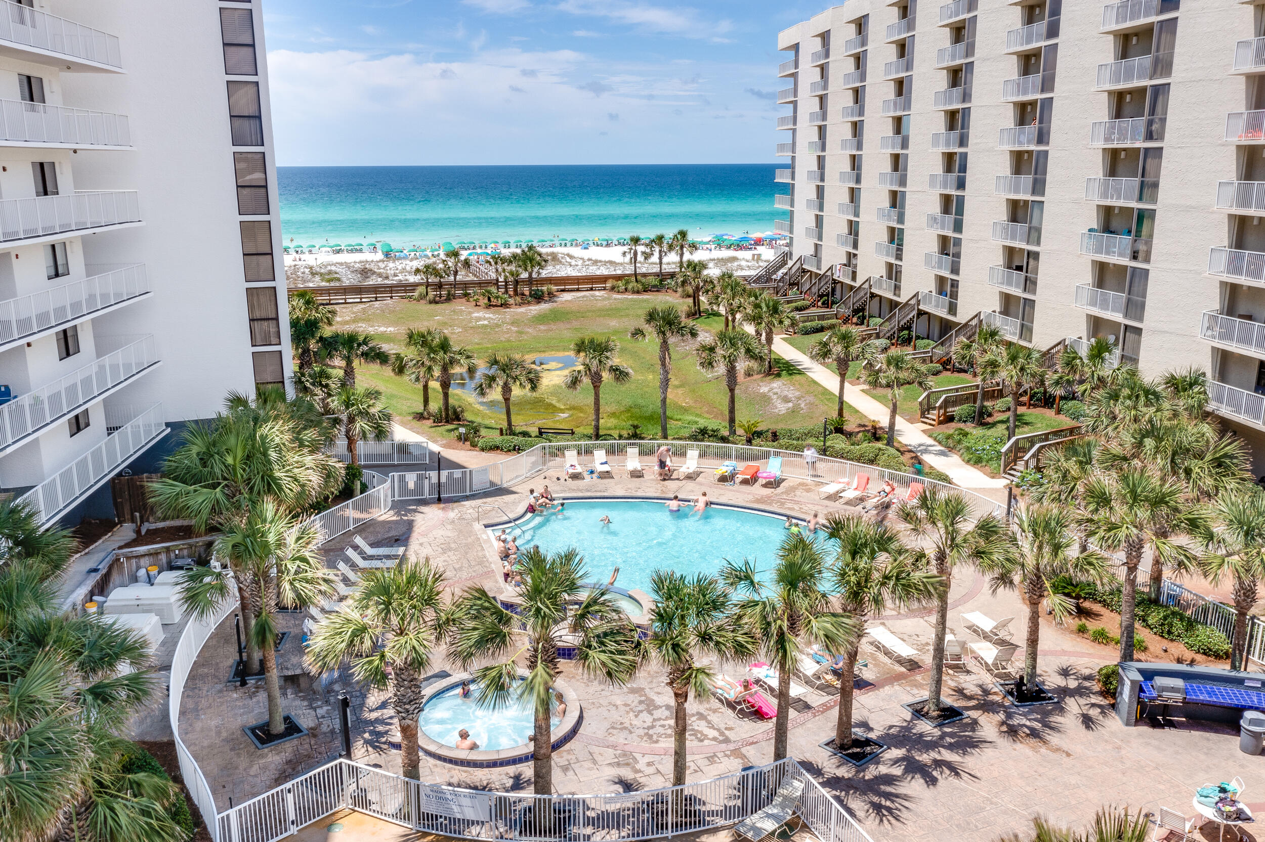 MAINSAIL CONDO PH 3 - Residential