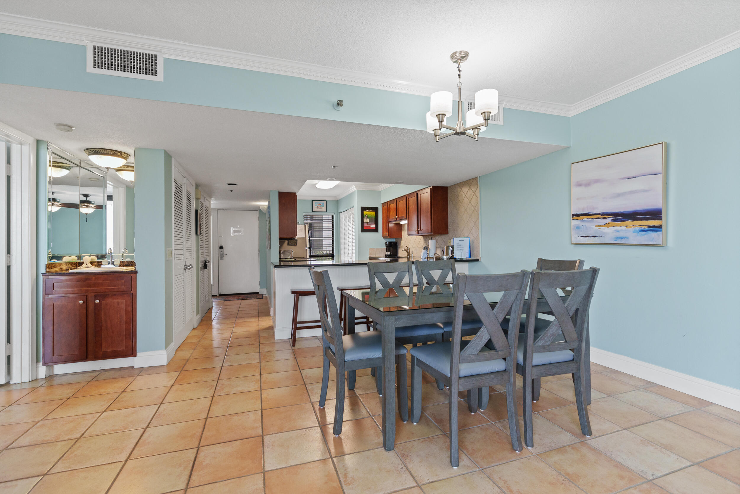 MAINSAIL CONDO PH 3 - Residential