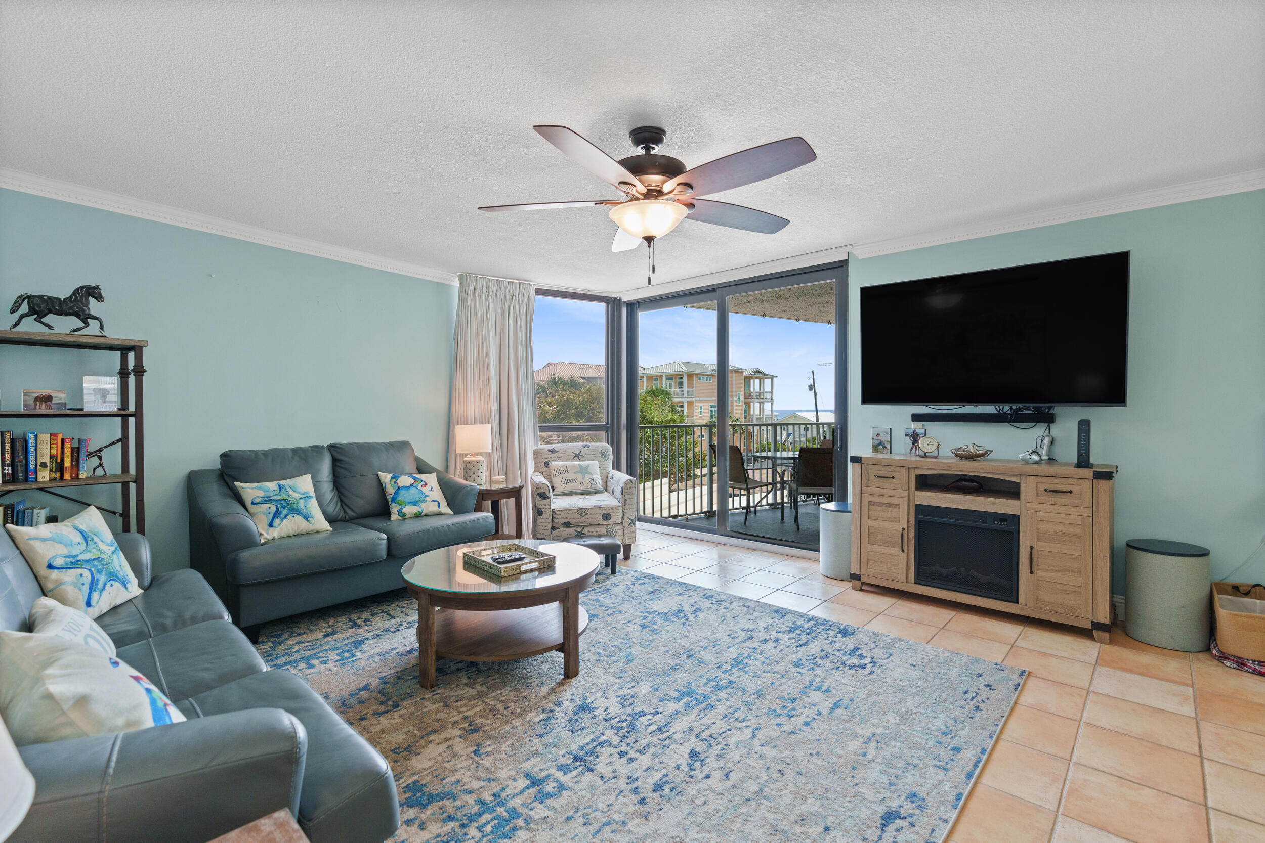 MAINSAIL CONDO PH 3 - Residential