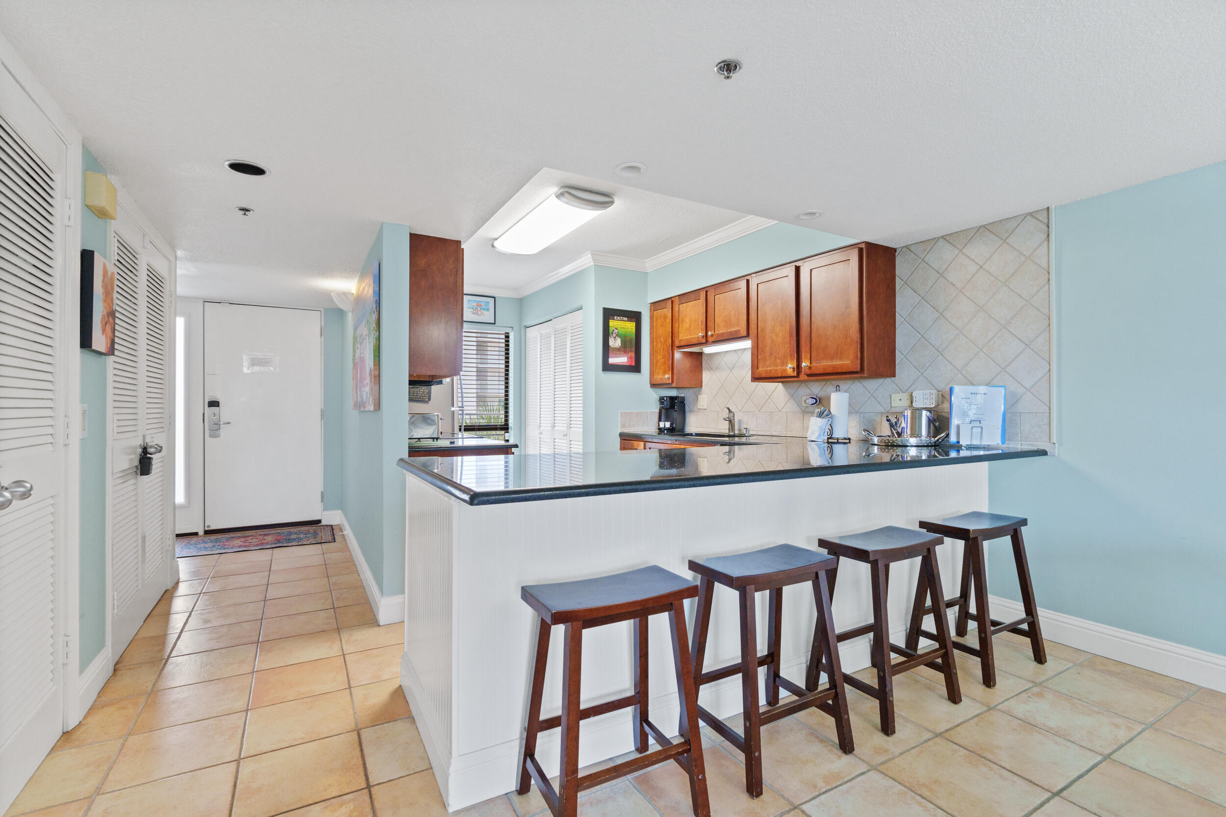 MAINSAIL CONDO PH 3 - Residential
