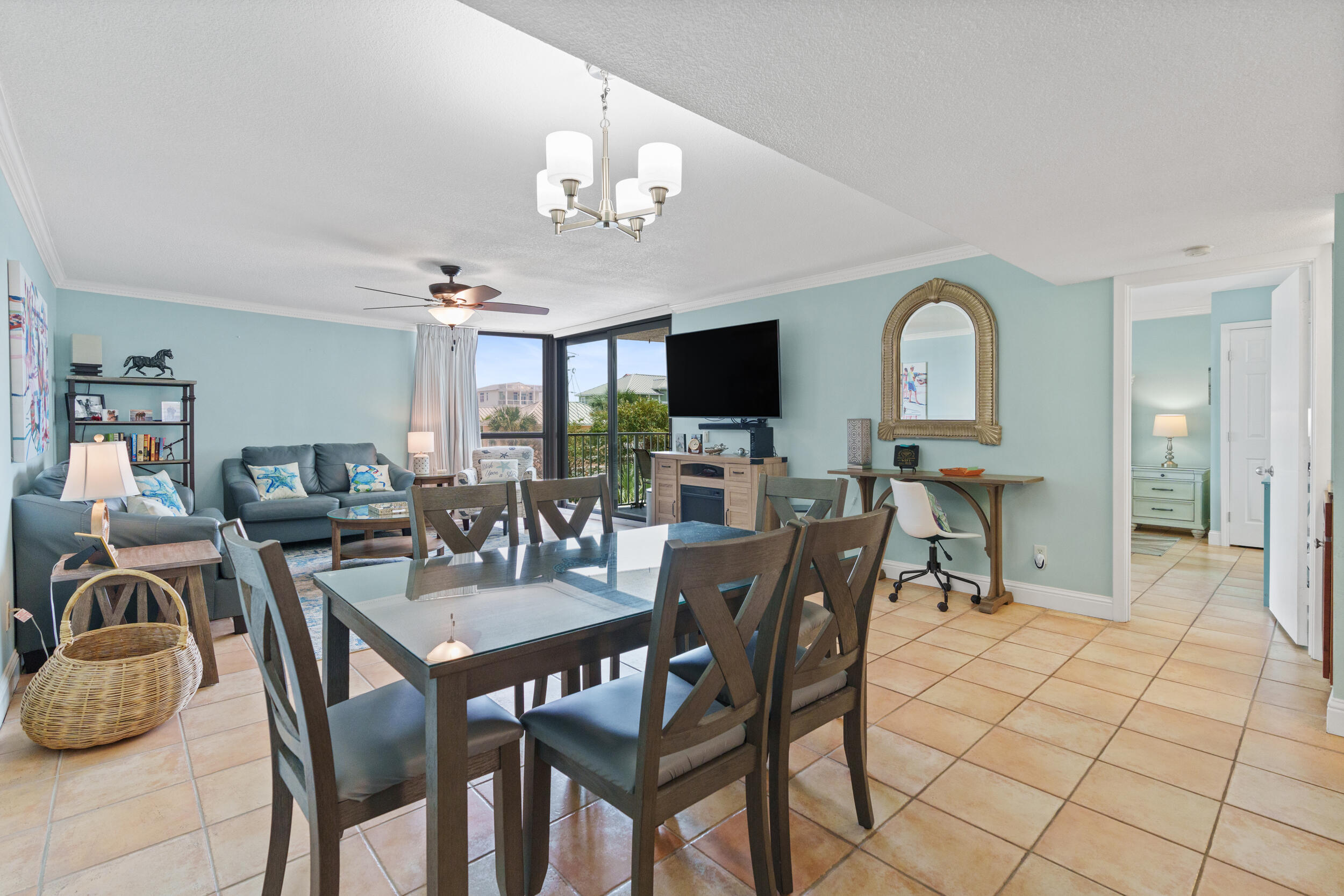 MAINSAIL CONDO PH 3 - Residential