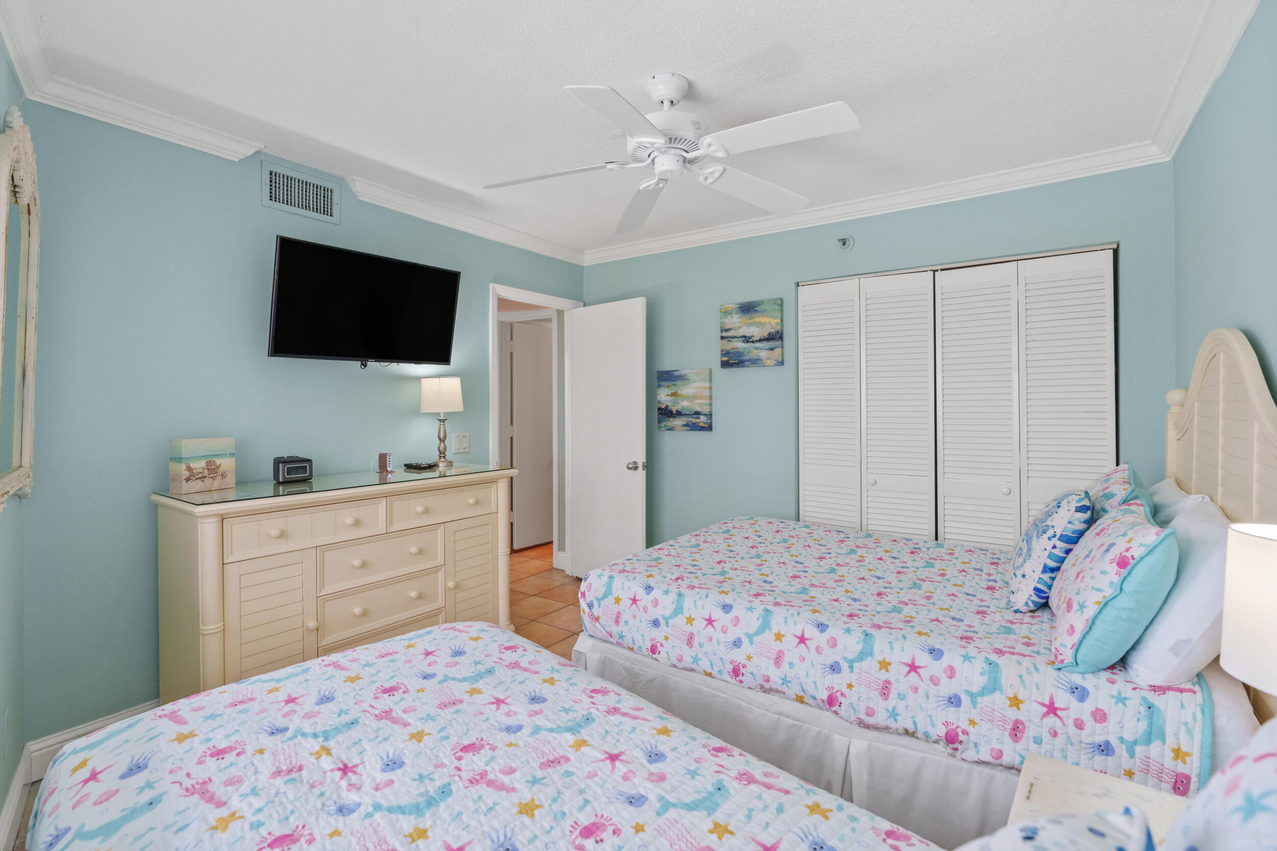 MAINSAIL CONDO PH 3 - Residential
