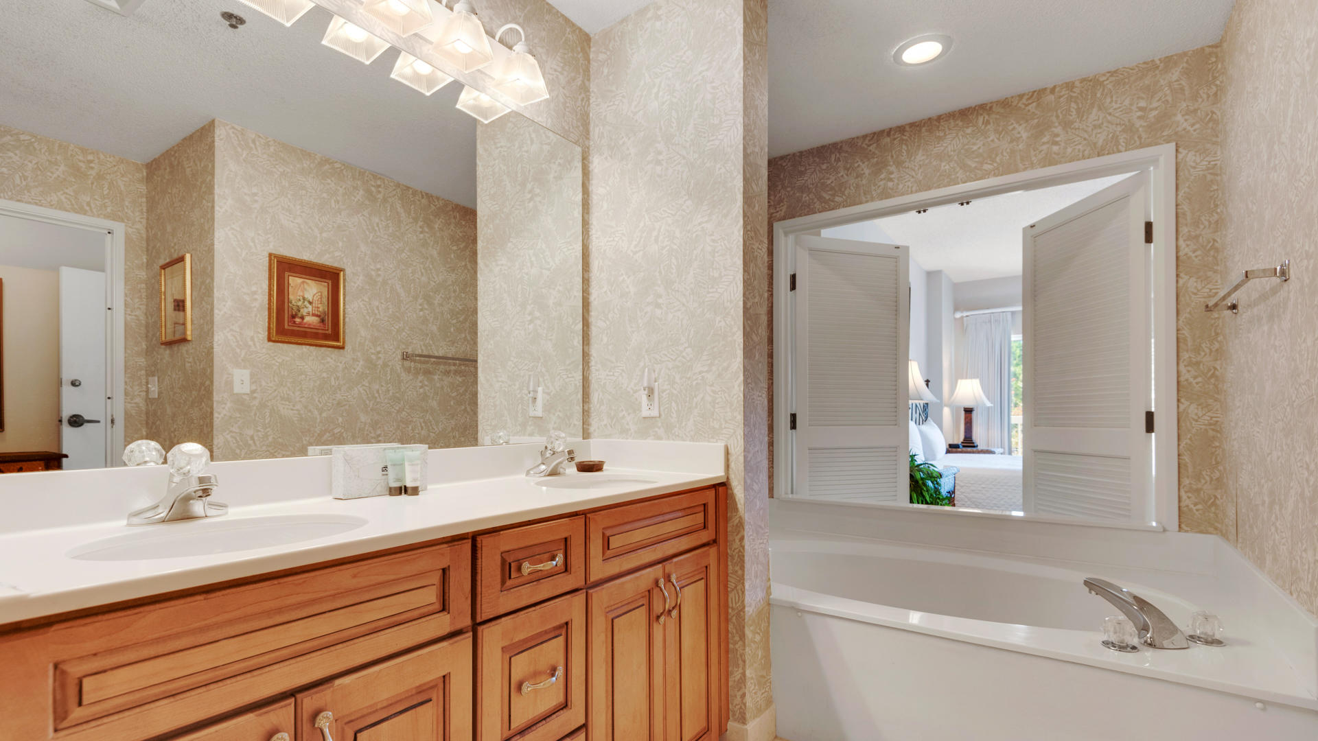 SUMMIT AT TOPS'L - Residential