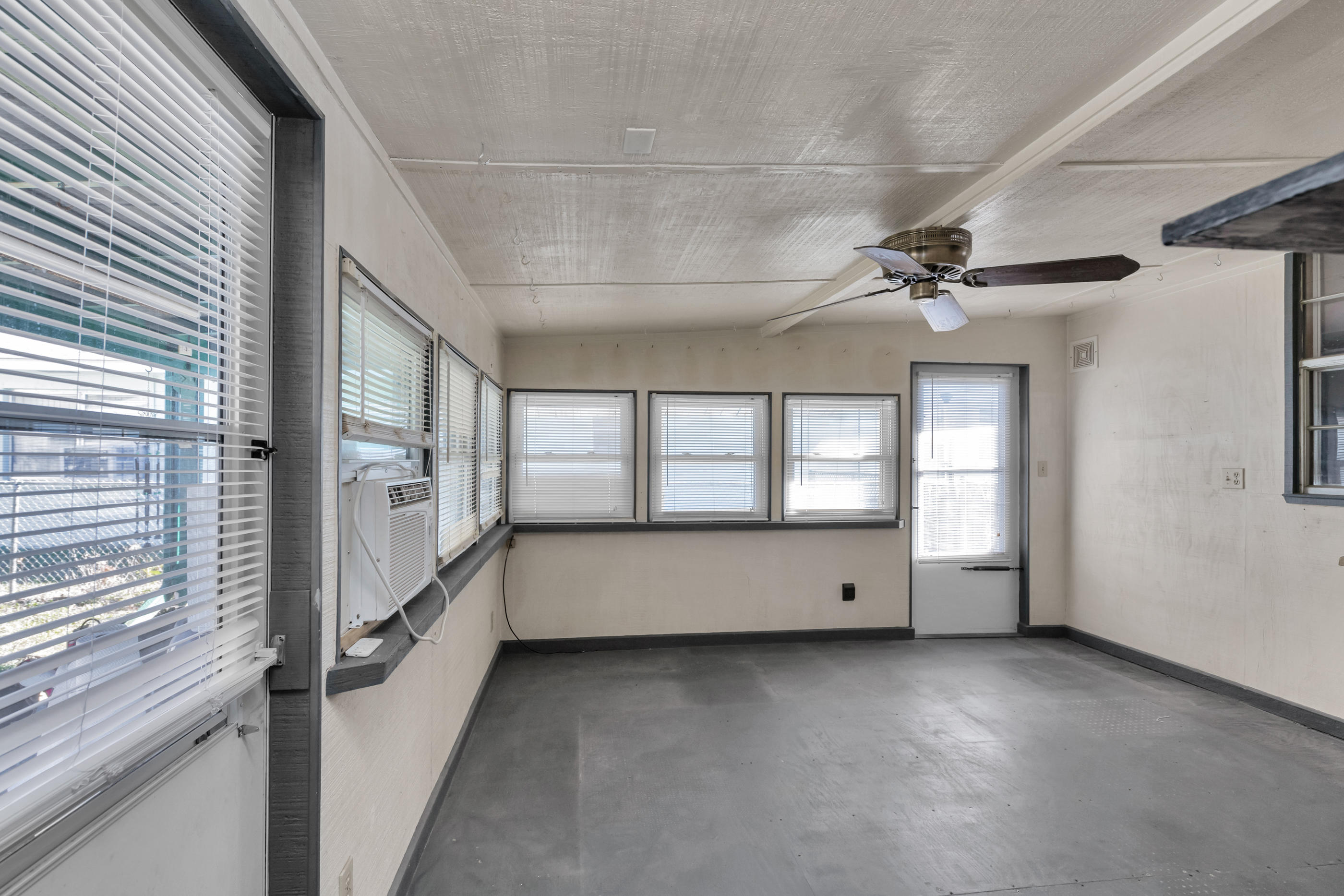 PORT DIXIE - Residential