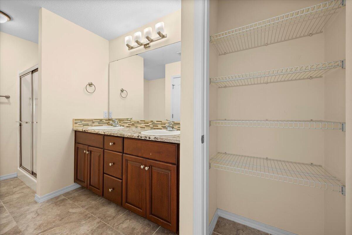 SANTA ROSA SHORES EAST - Residential