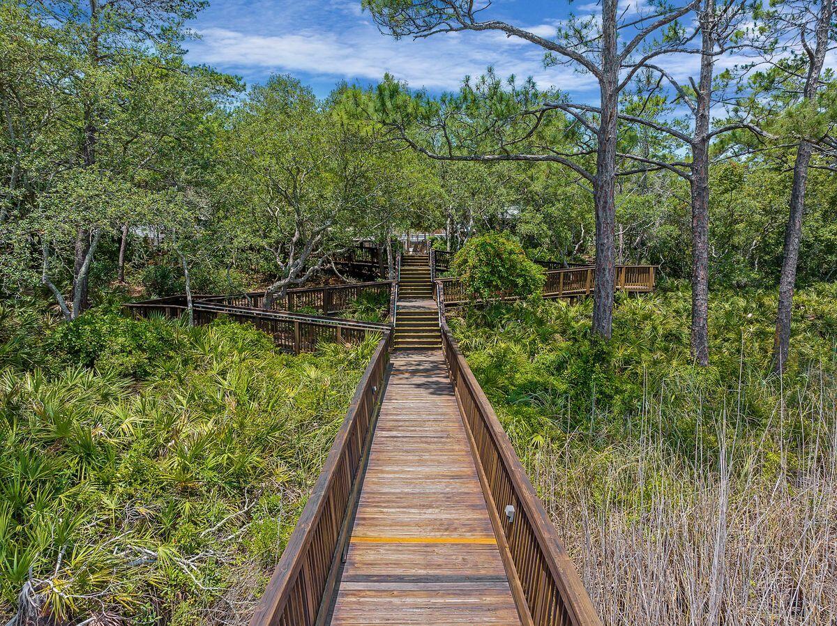 REDFISH VILLAGE - Residential
