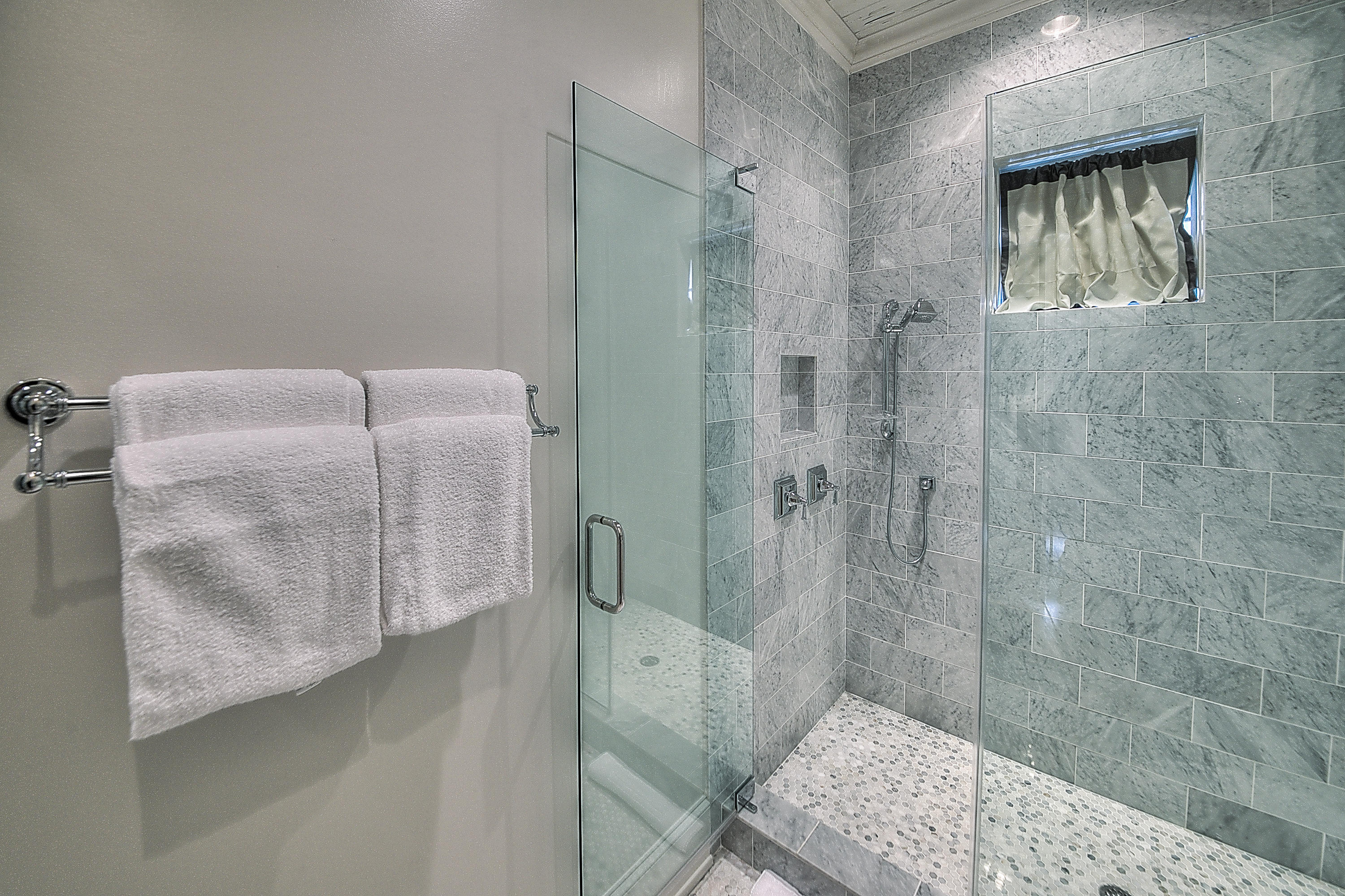 SEAGROVE 1ST ADDN - Residential