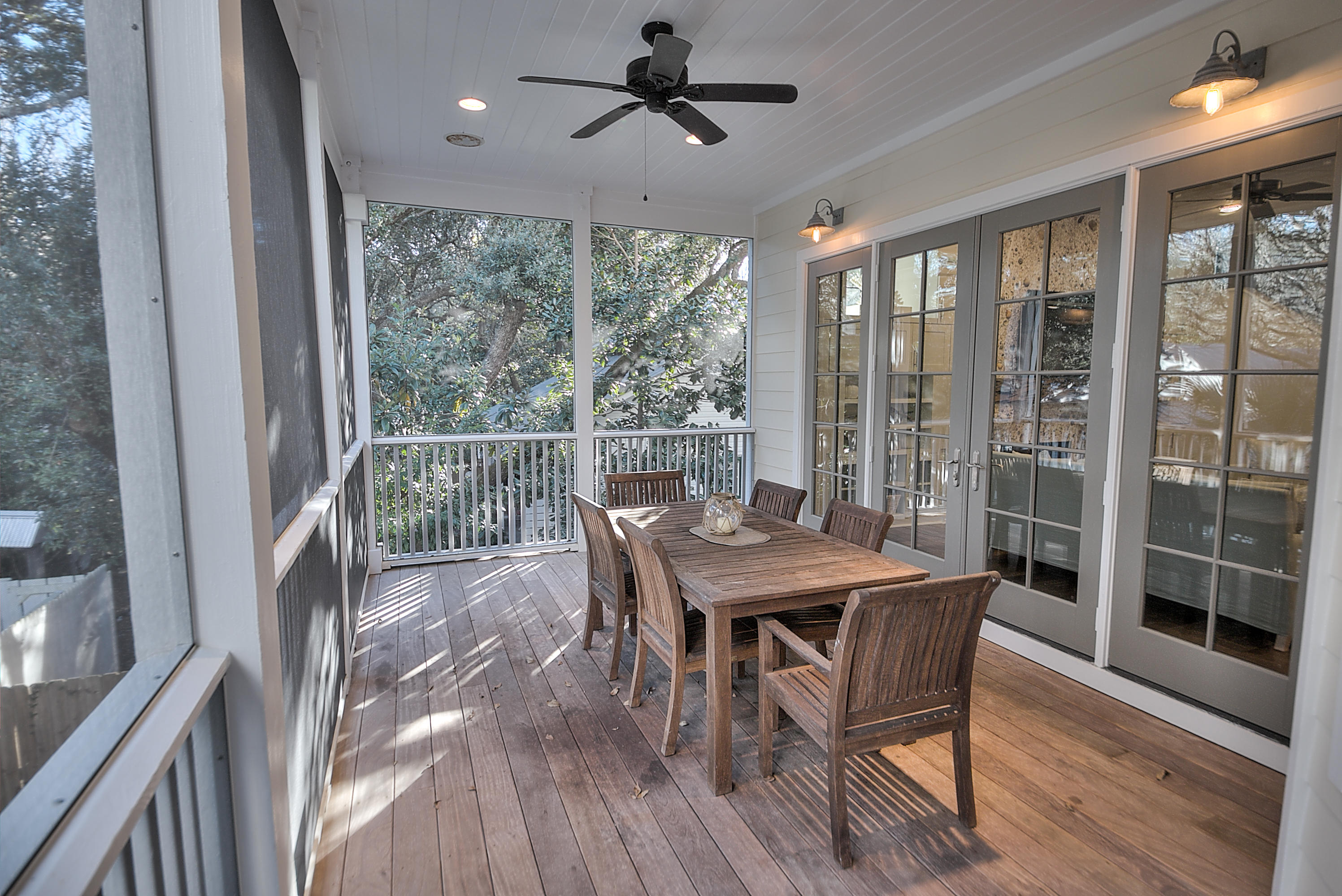 SEAGROVE 1ST ADDN - Residential