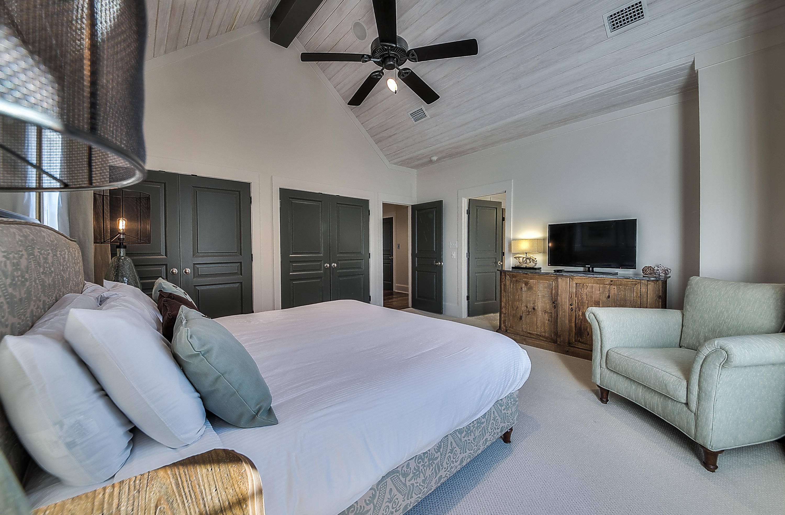 SEAGROVE 1ST ADDN - Residential