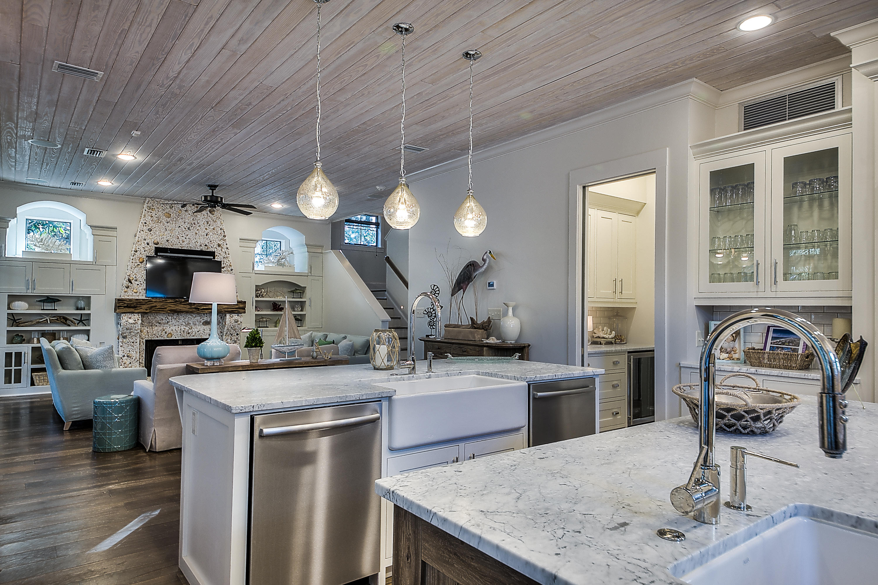 SEAGROVE 1ST ADDN - Residential