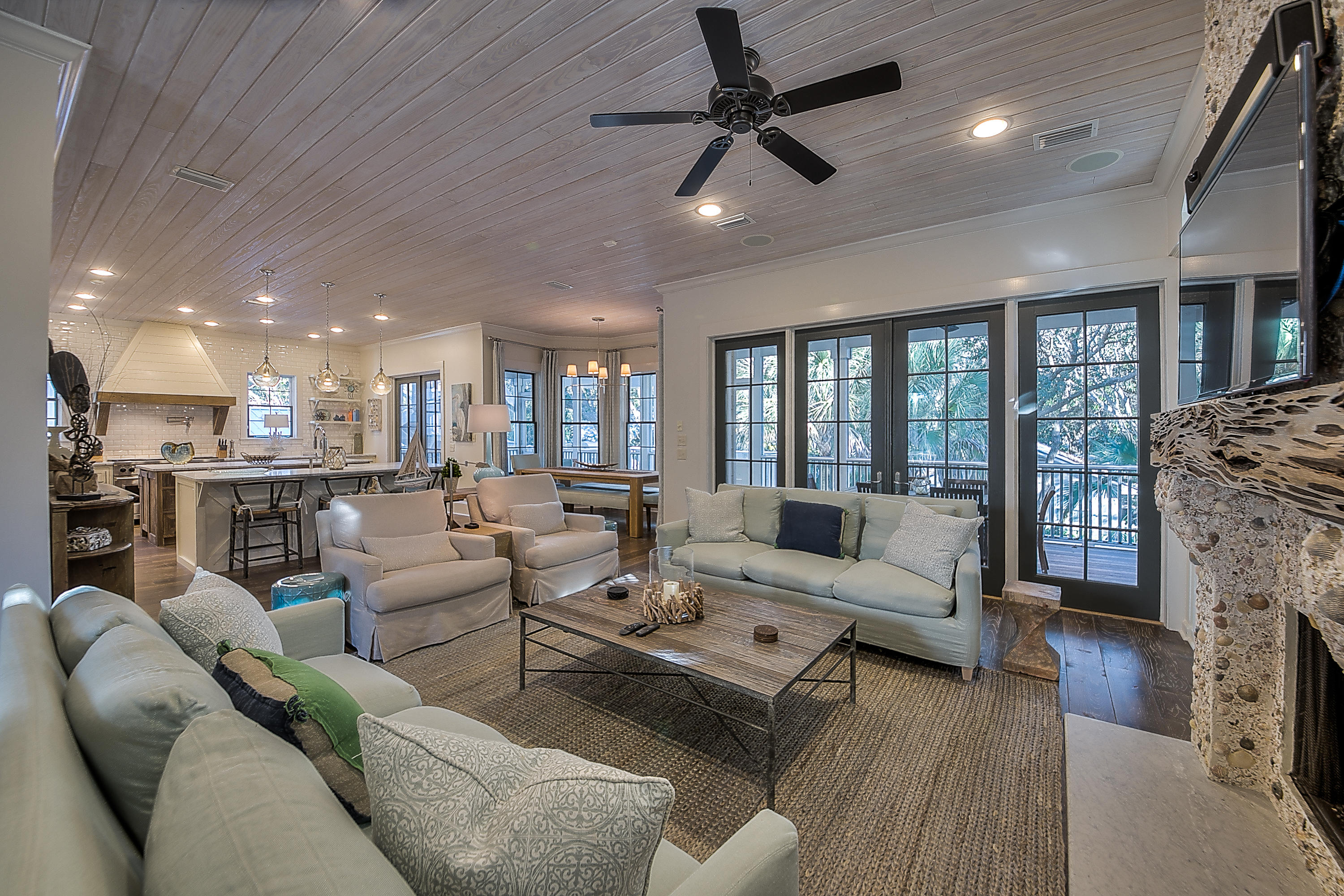 SEAGROVE 1ST ADDN - Residential