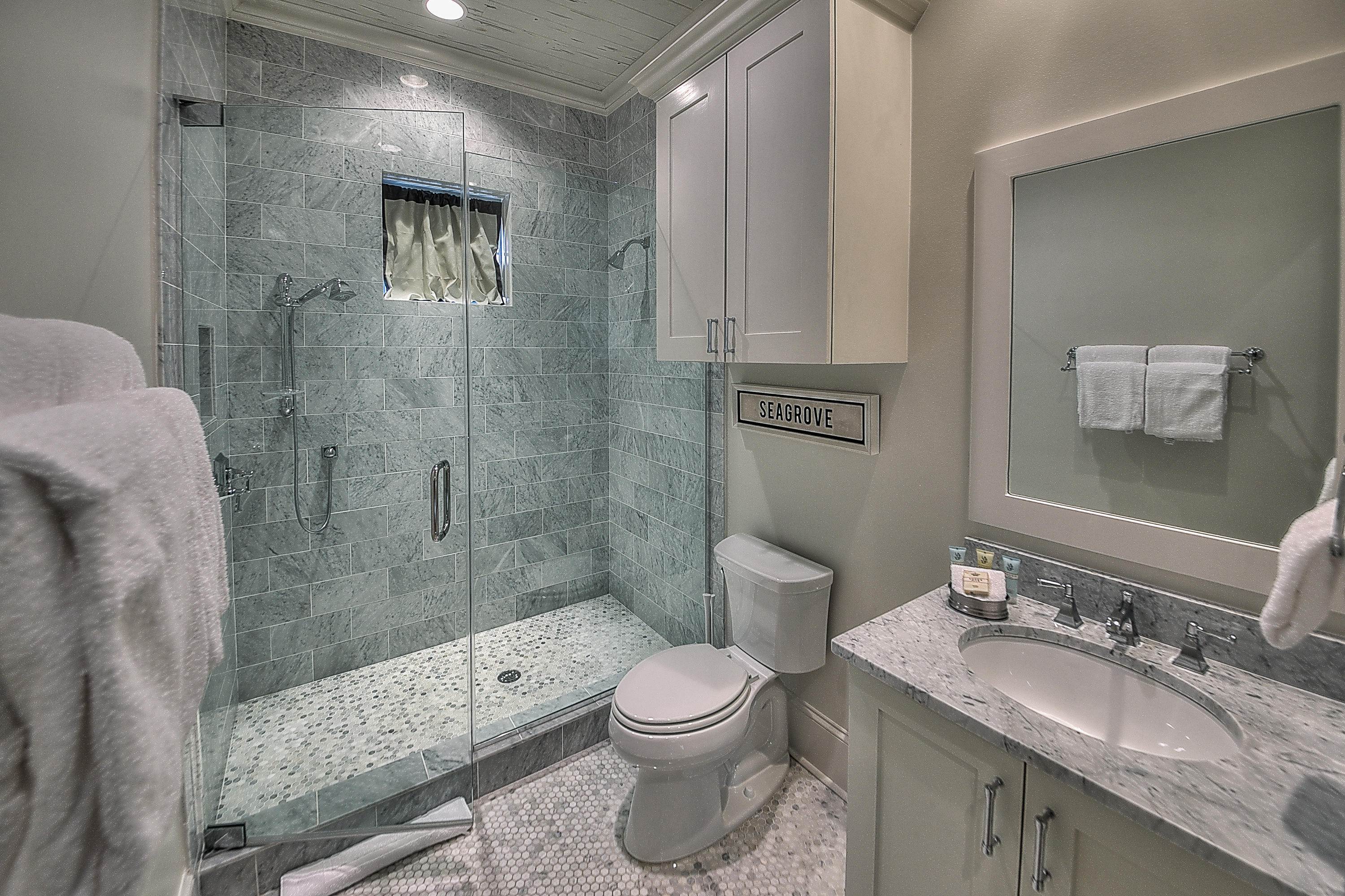 SEAGROVE 1ST ADDN - Residential