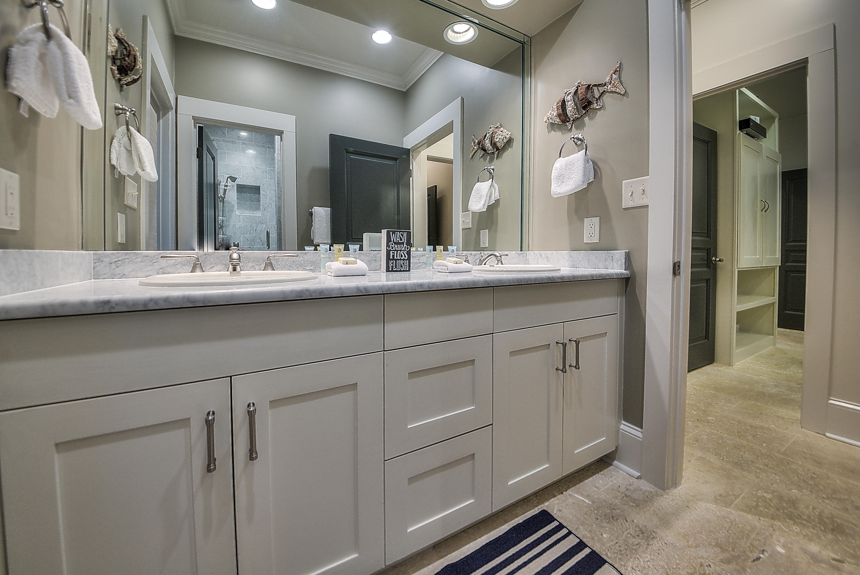 SEAGROVE 1ST ADDN - Residential