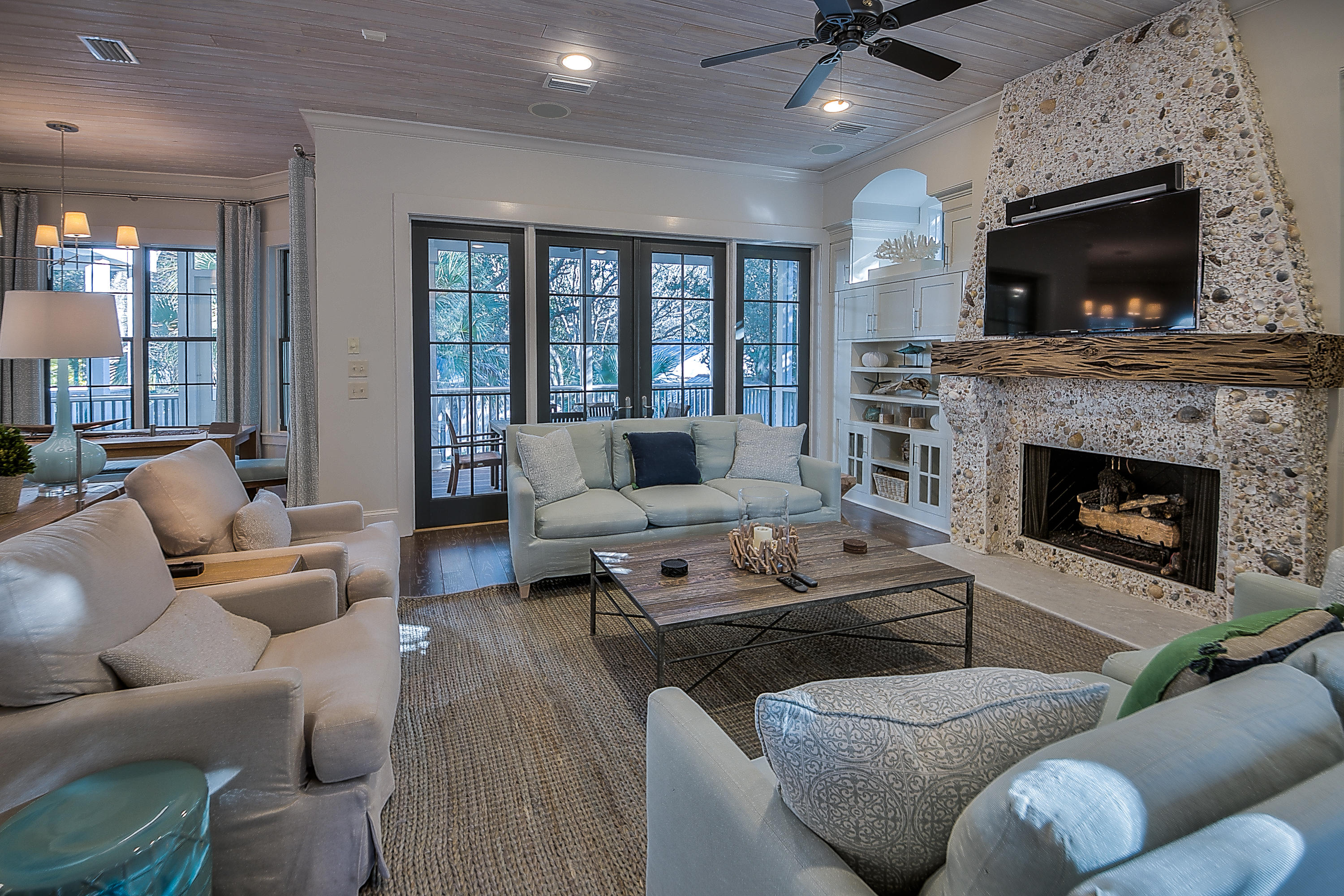 SEAGROVE 1ST ADDN - Residential