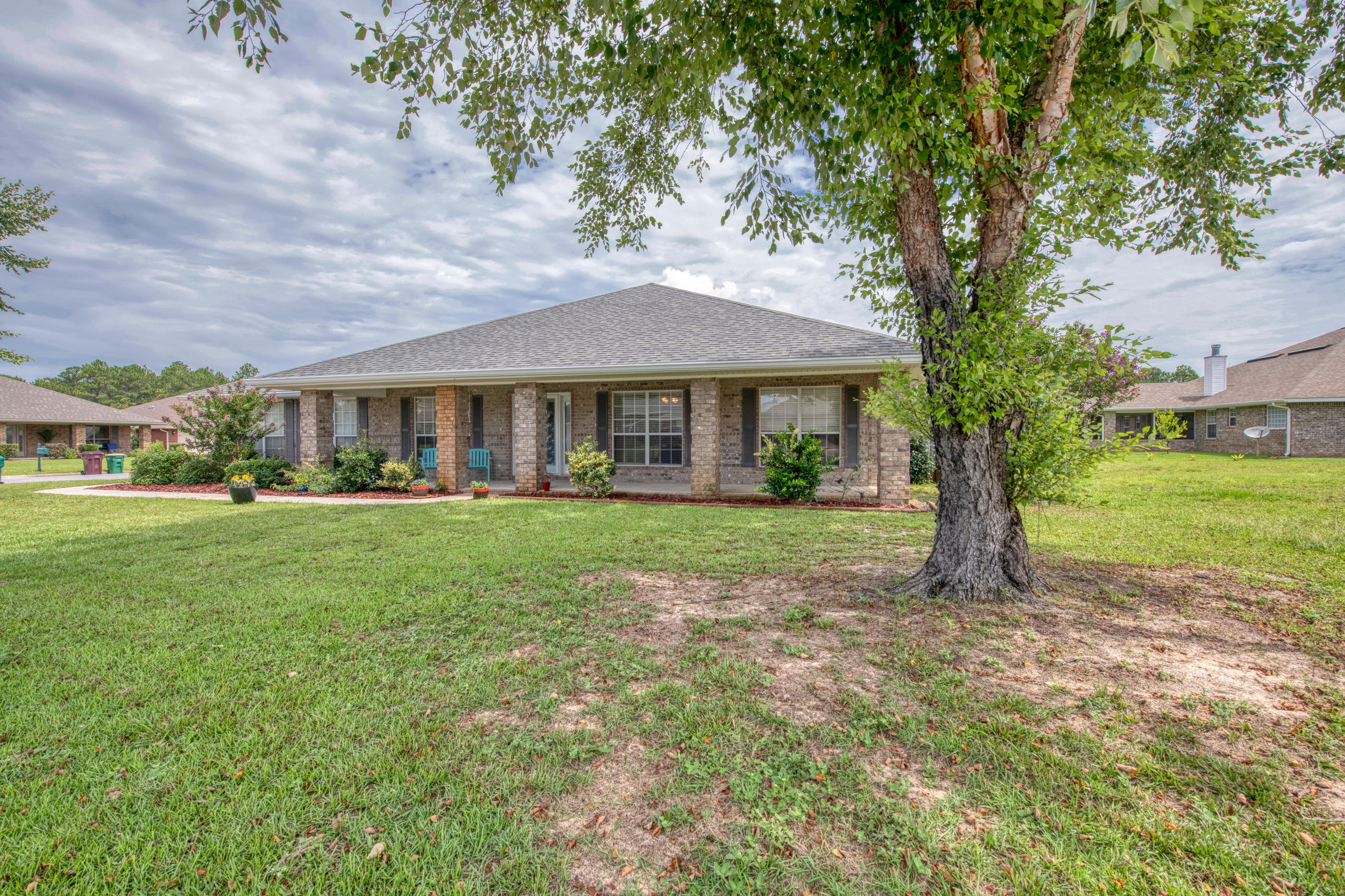 CREETWOOD VILLAGE - Residential