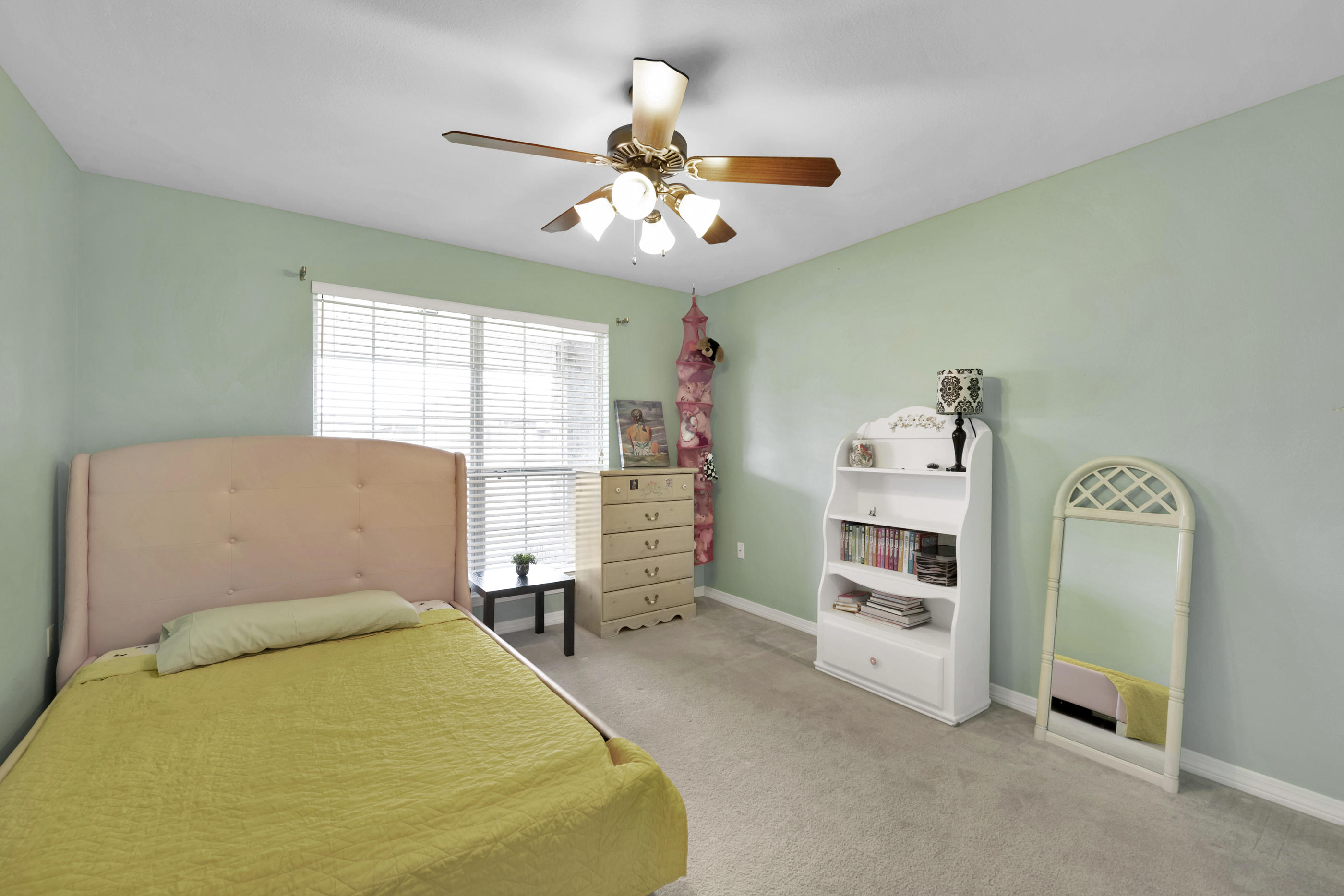 CREETWOOD VILLAGE - Residential