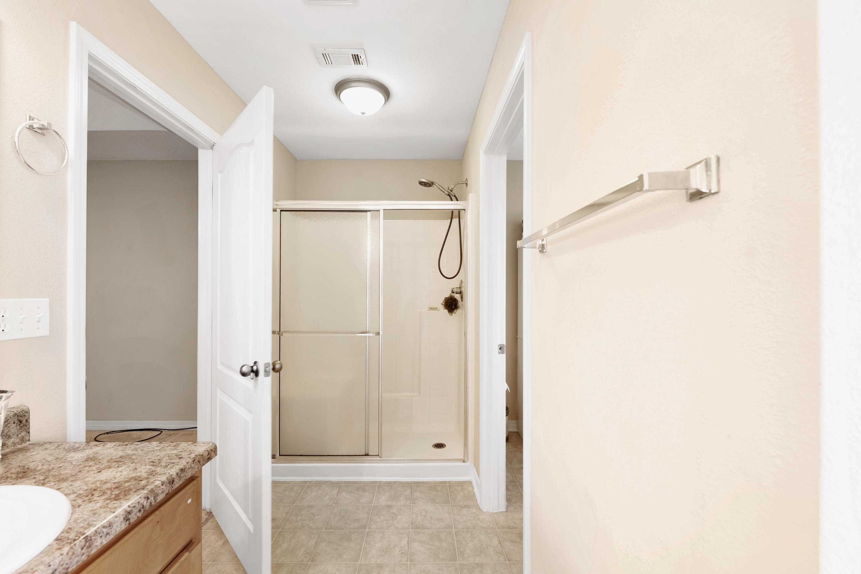 CREETWOOD VILLAGE - Residential