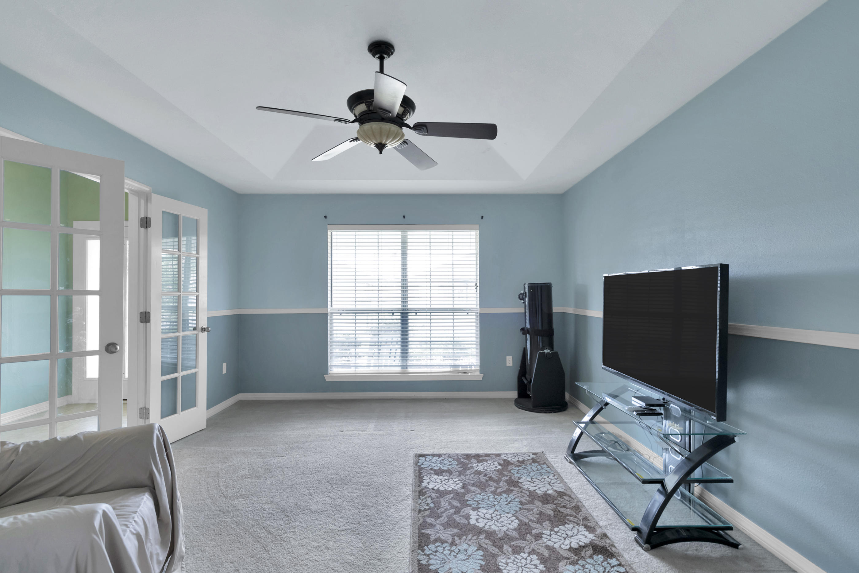 CREETWOOD VILLAGE - Residential