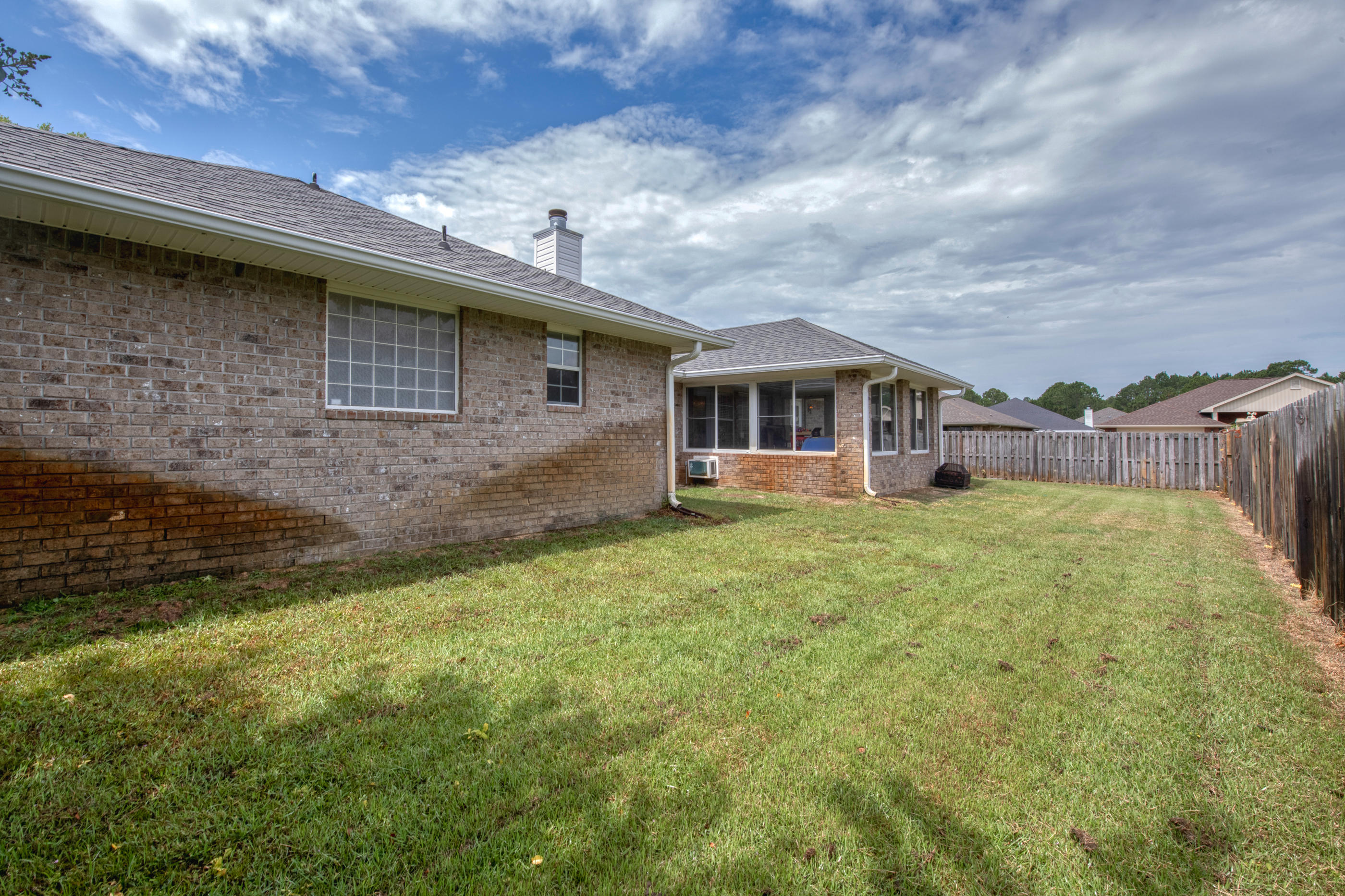 CREETWOOD VILLAGE - Residential