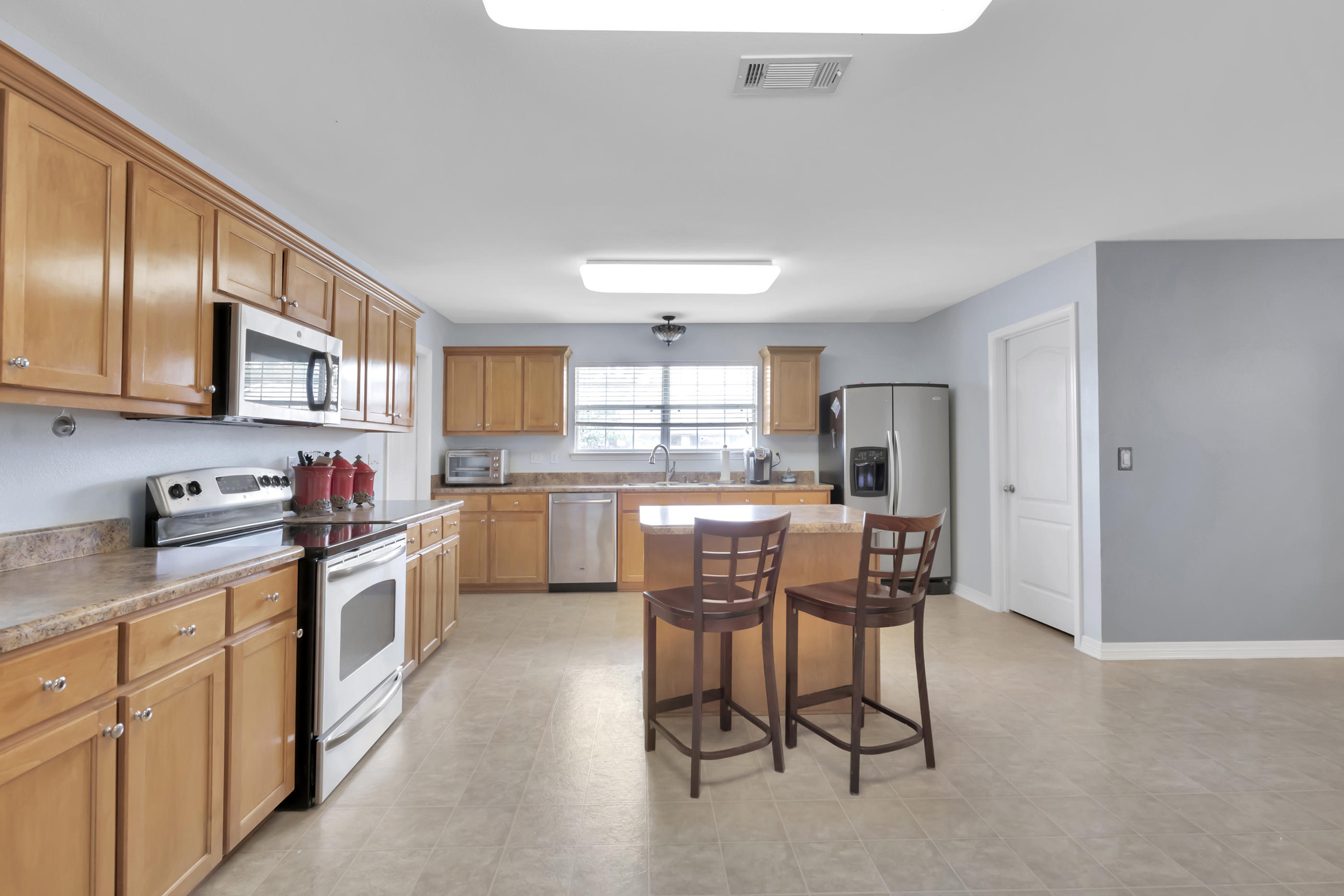 CREETWOOD VILLAGE - Residential