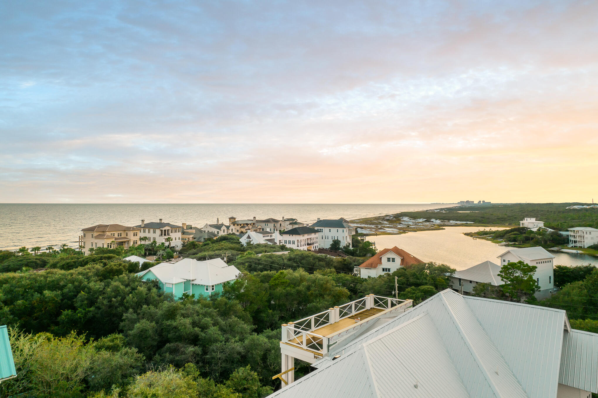 BEACH HIGHLANDS - Residential