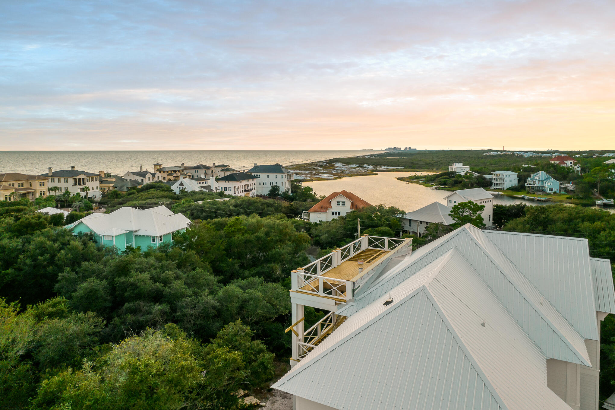 BEACH HIGHLANDS - Residential