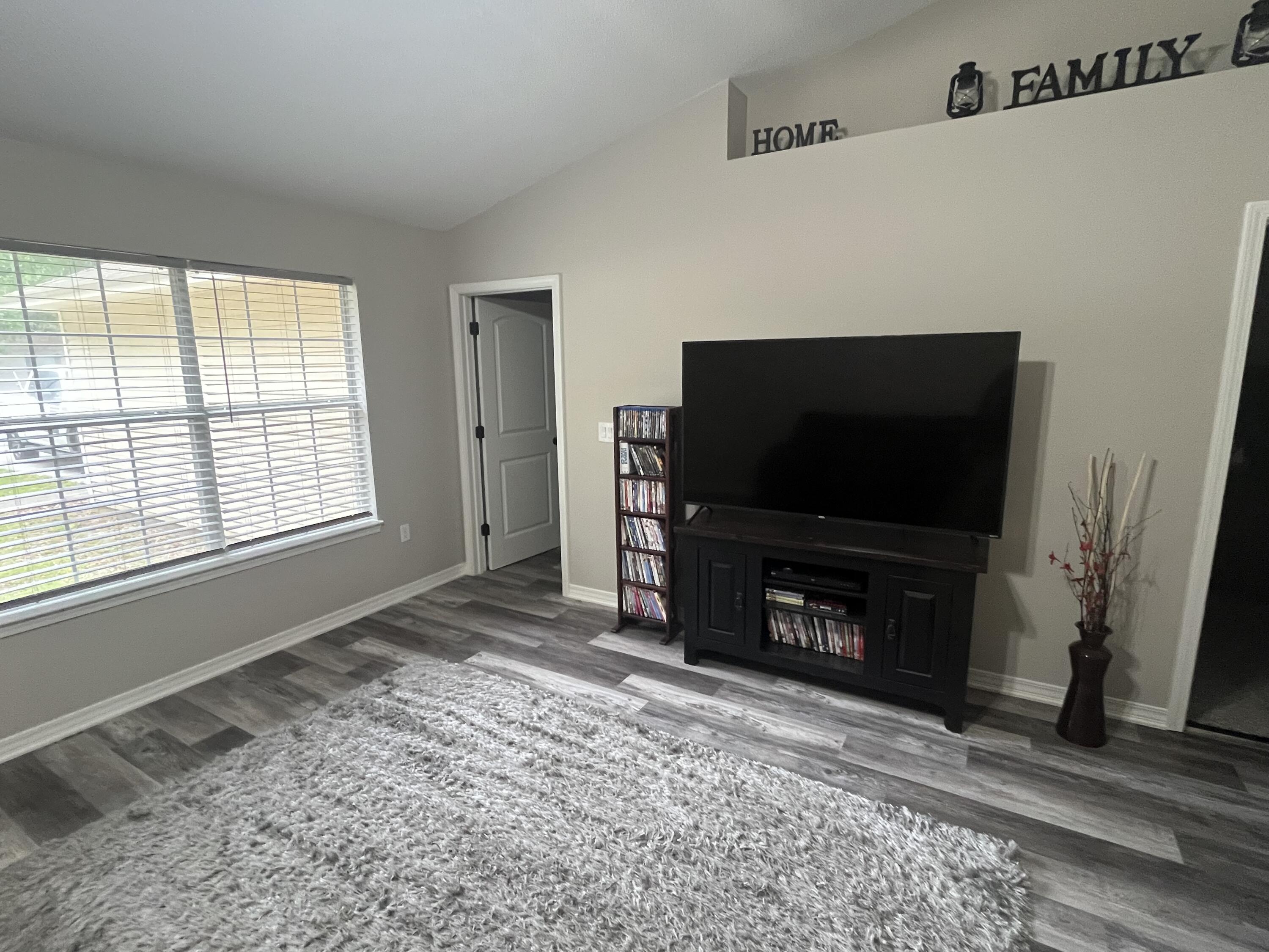 PLANTATION WOODS - Residential
