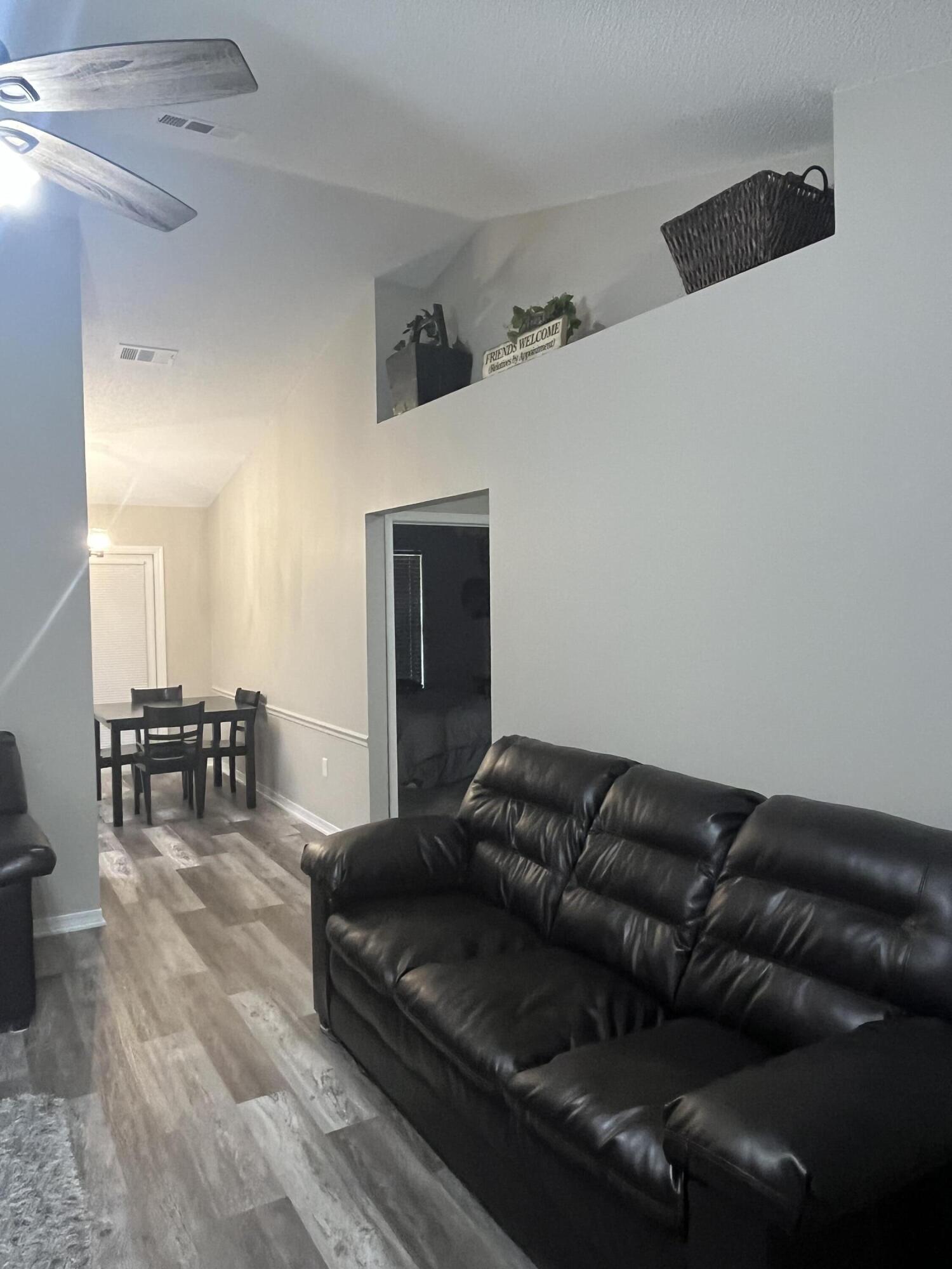 PLANTATION WOODS - Residential