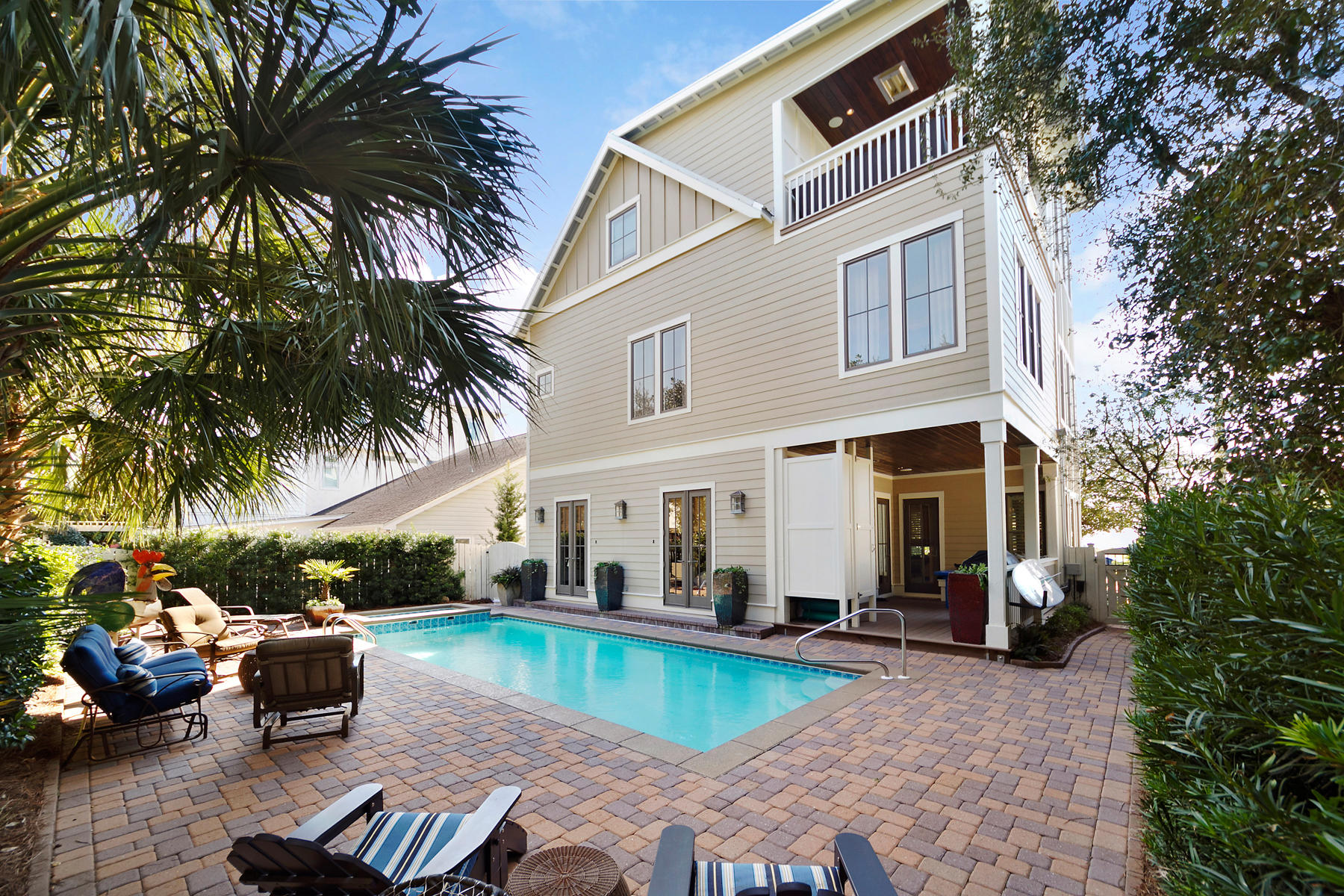 SEAGROVE 1ST ADDN - Residential