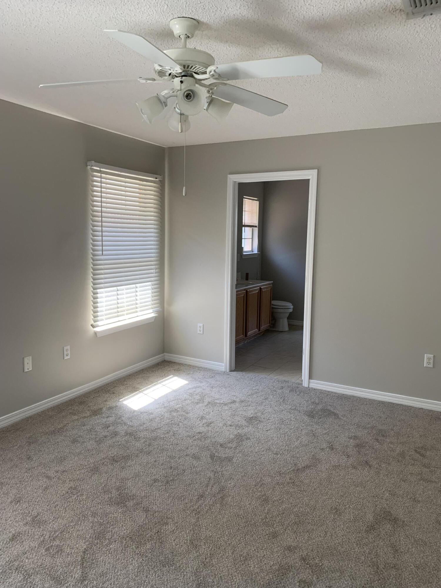 EMERALD LAKES PH 3 - Residential Lease