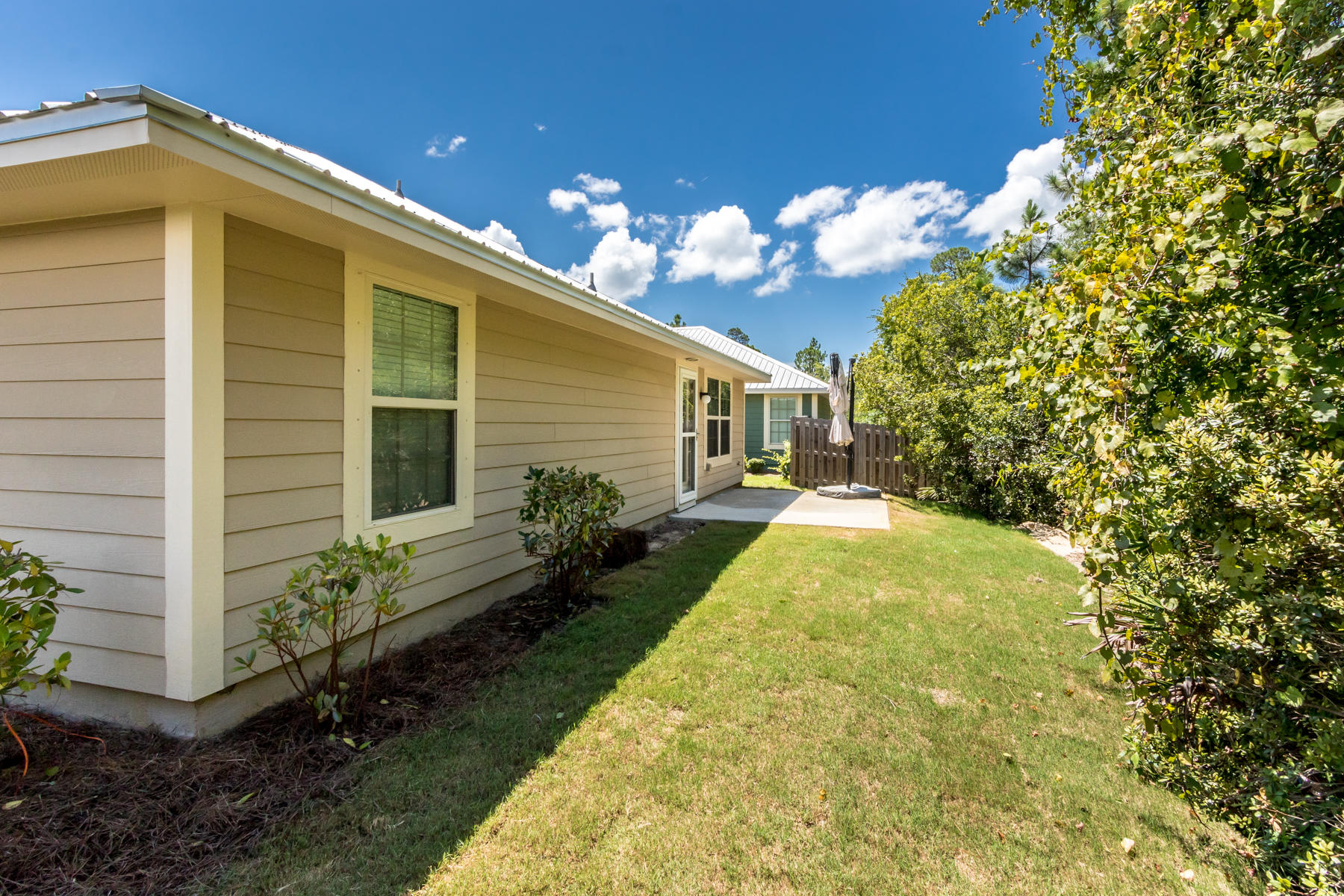 EAGLE BAY - Residential