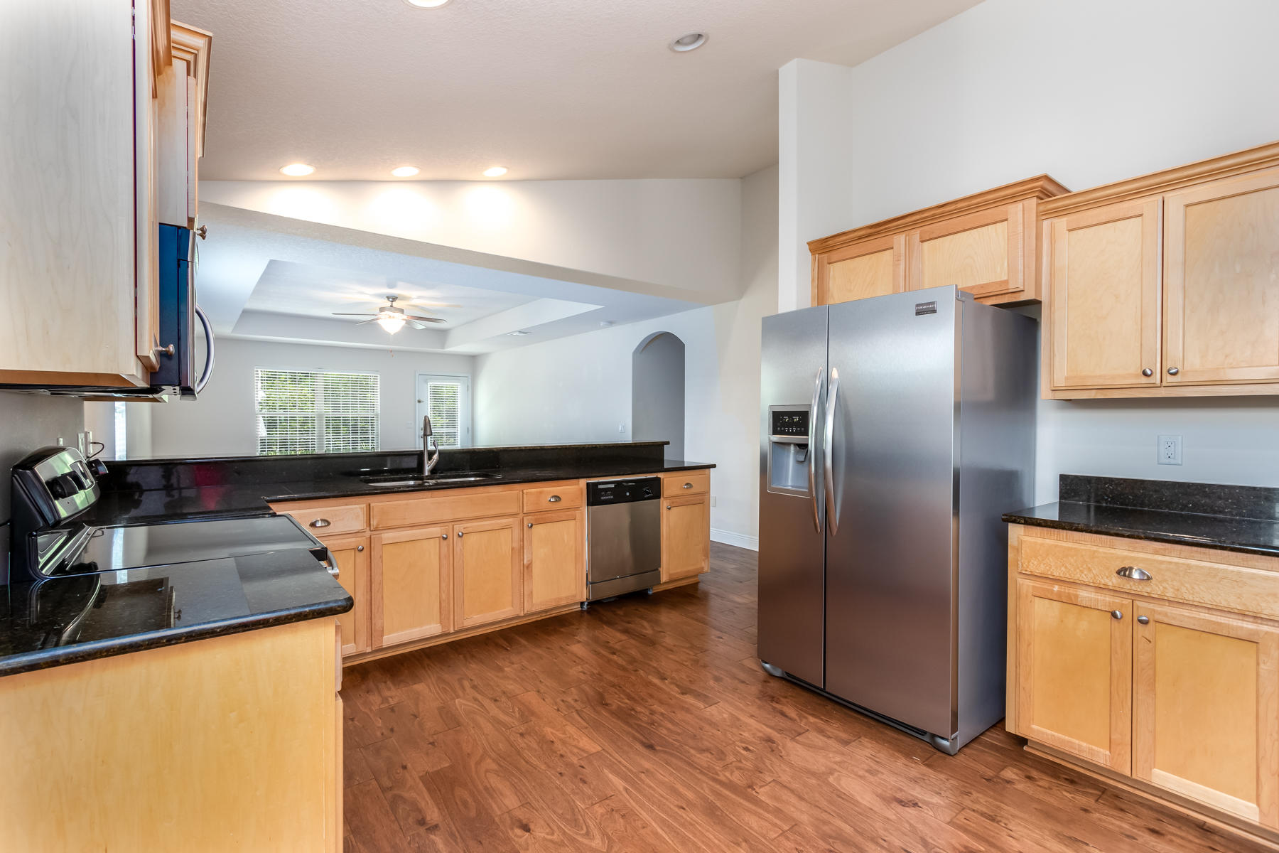 EAGLE BAY - Residential