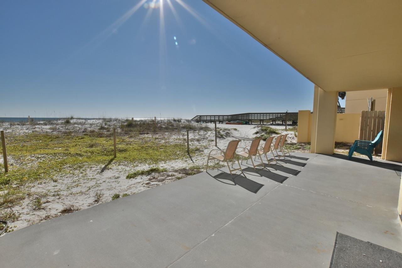 SURF DWELLER - Residential