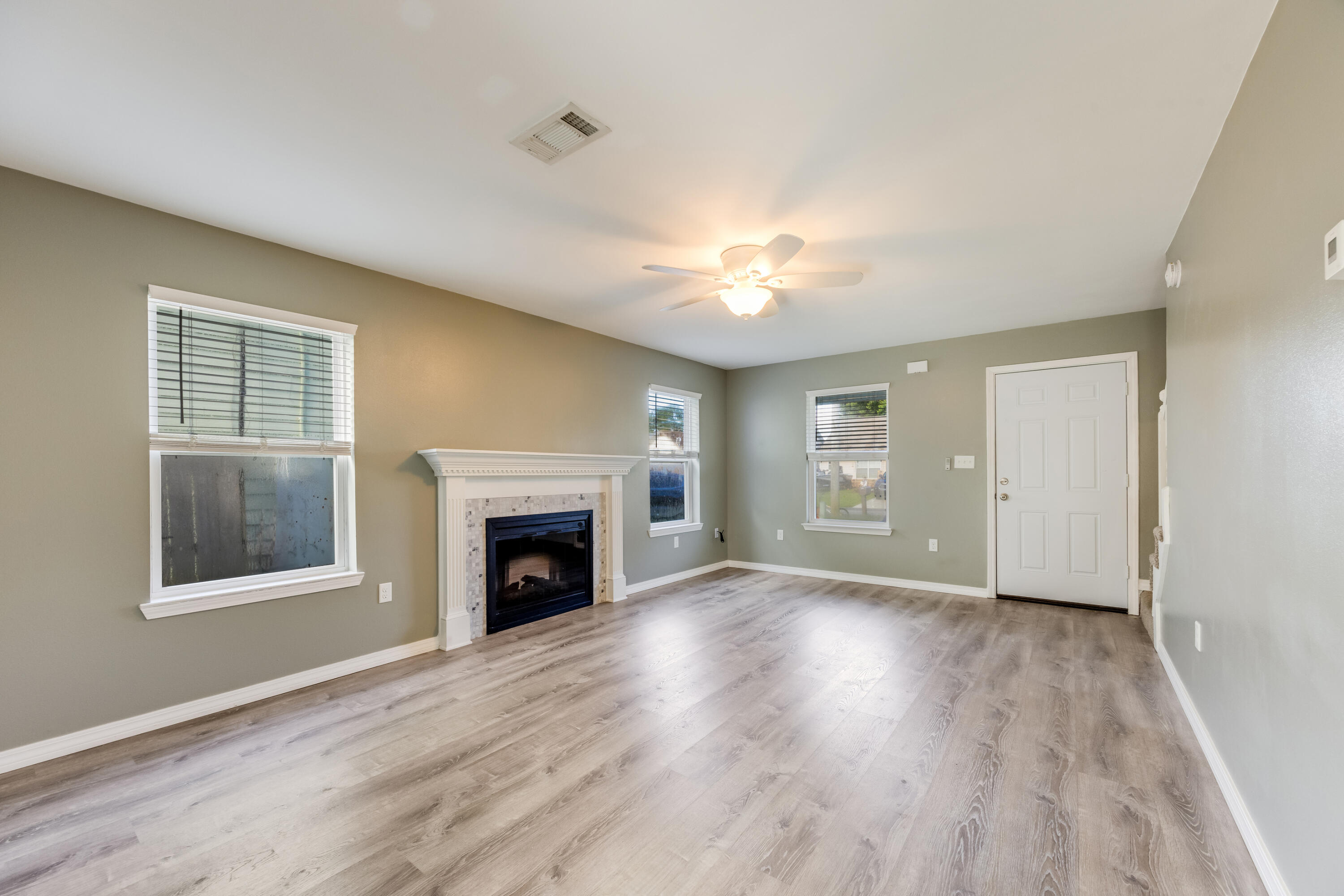 SANDY RIDGE ESTATES - Residential