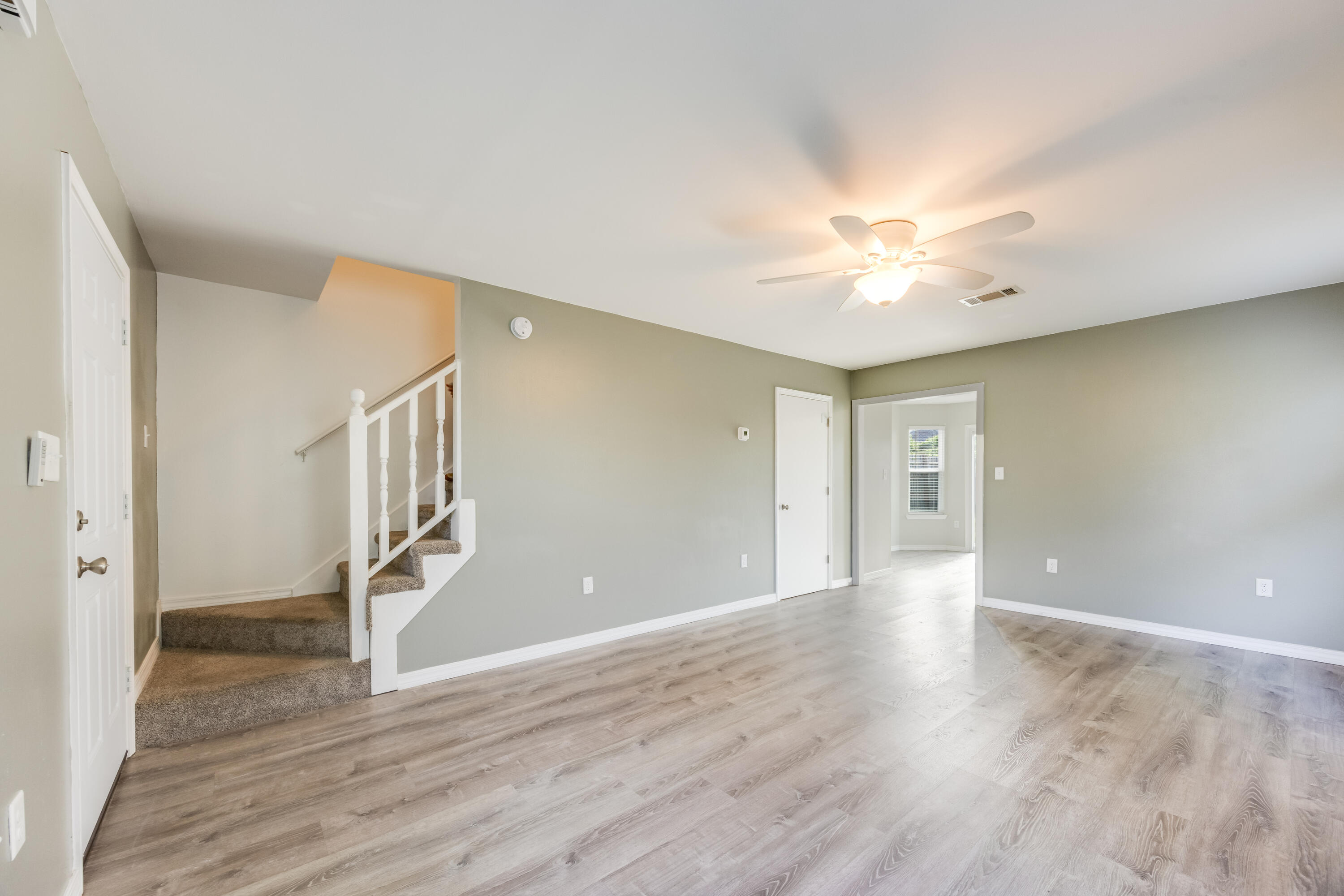 SANDY RIDGE ESTATES - Residential