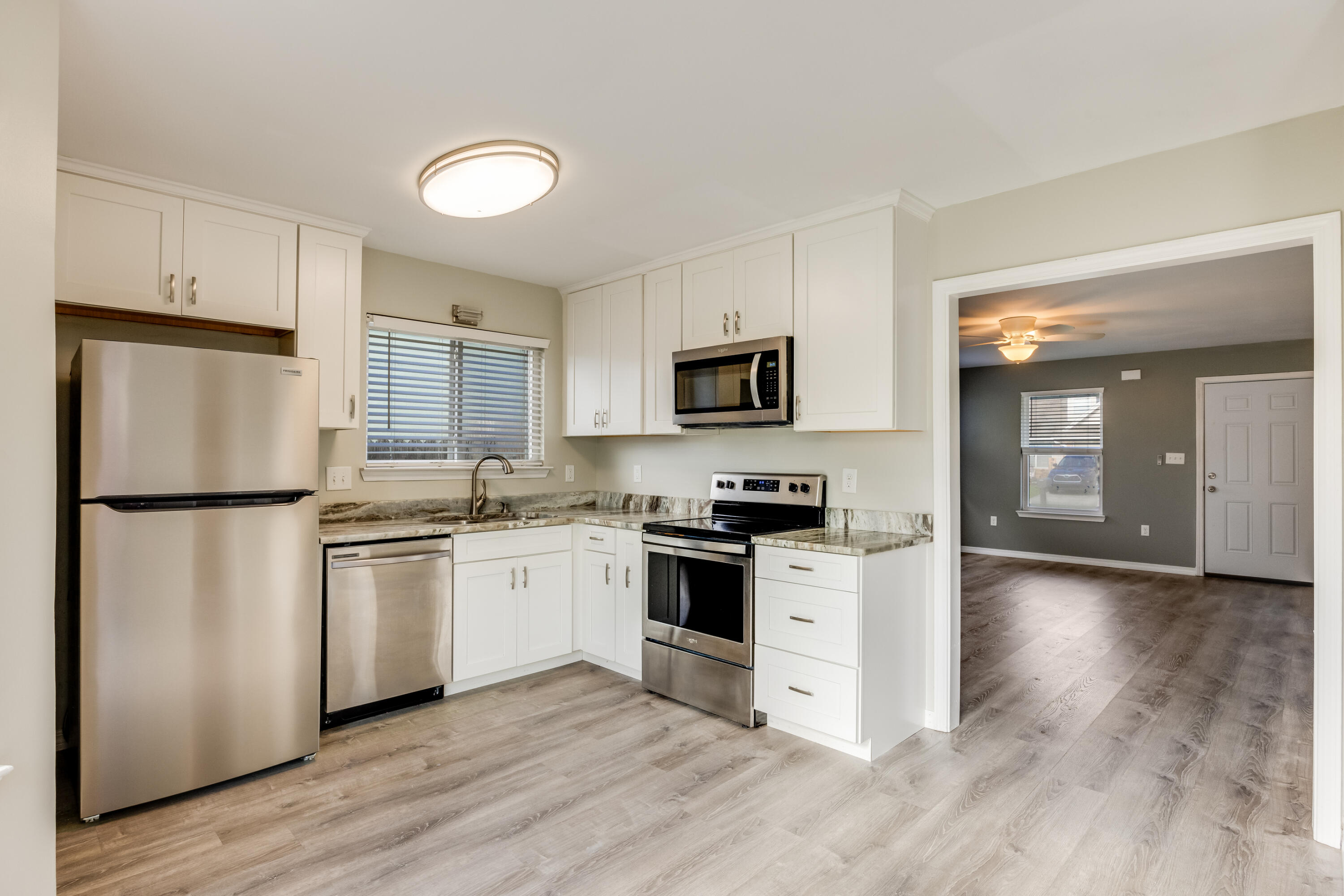 SANDY RIDGE ESTATES - Residential