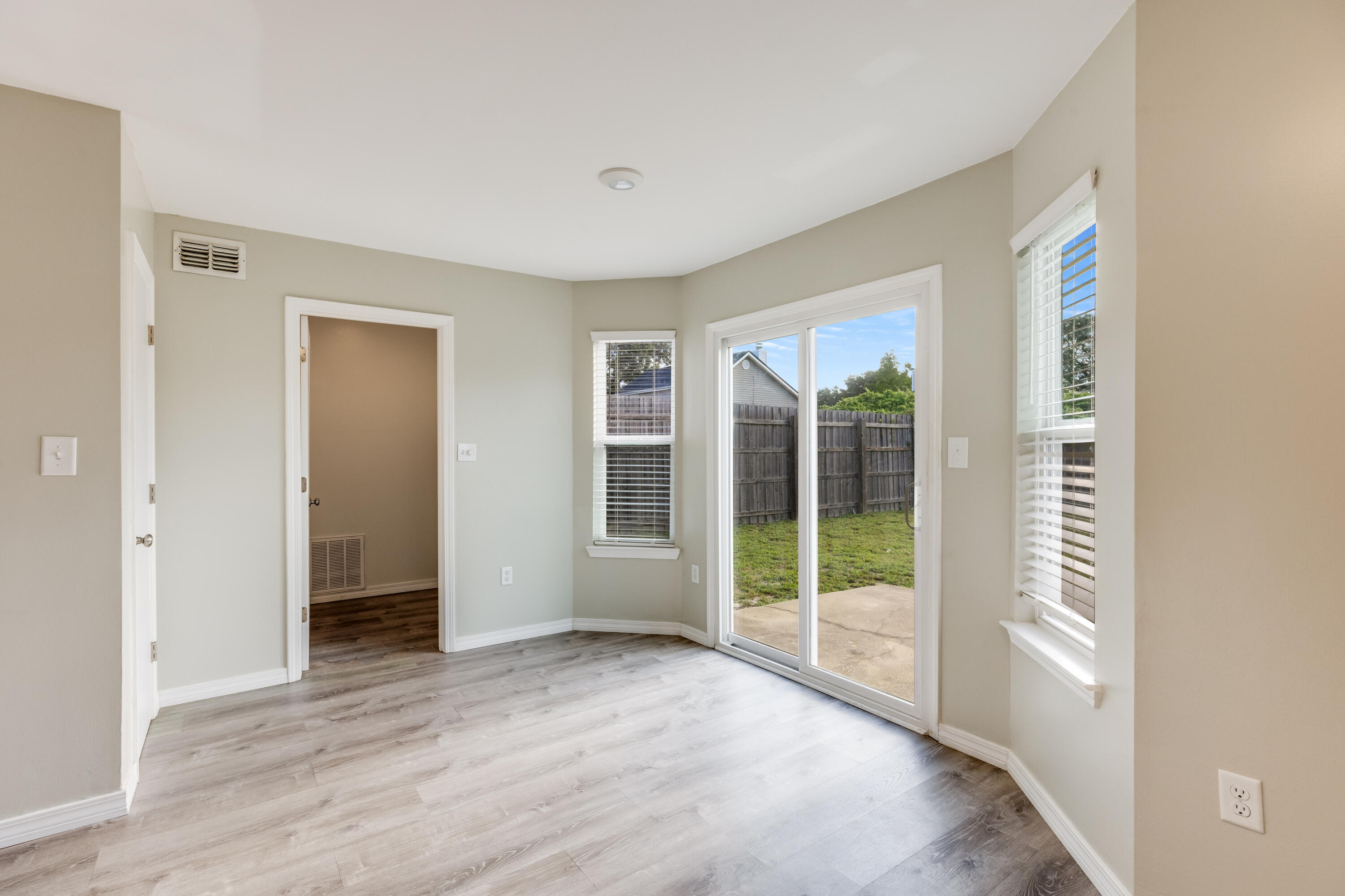 SANDY RIDGE ESTATES - Residential