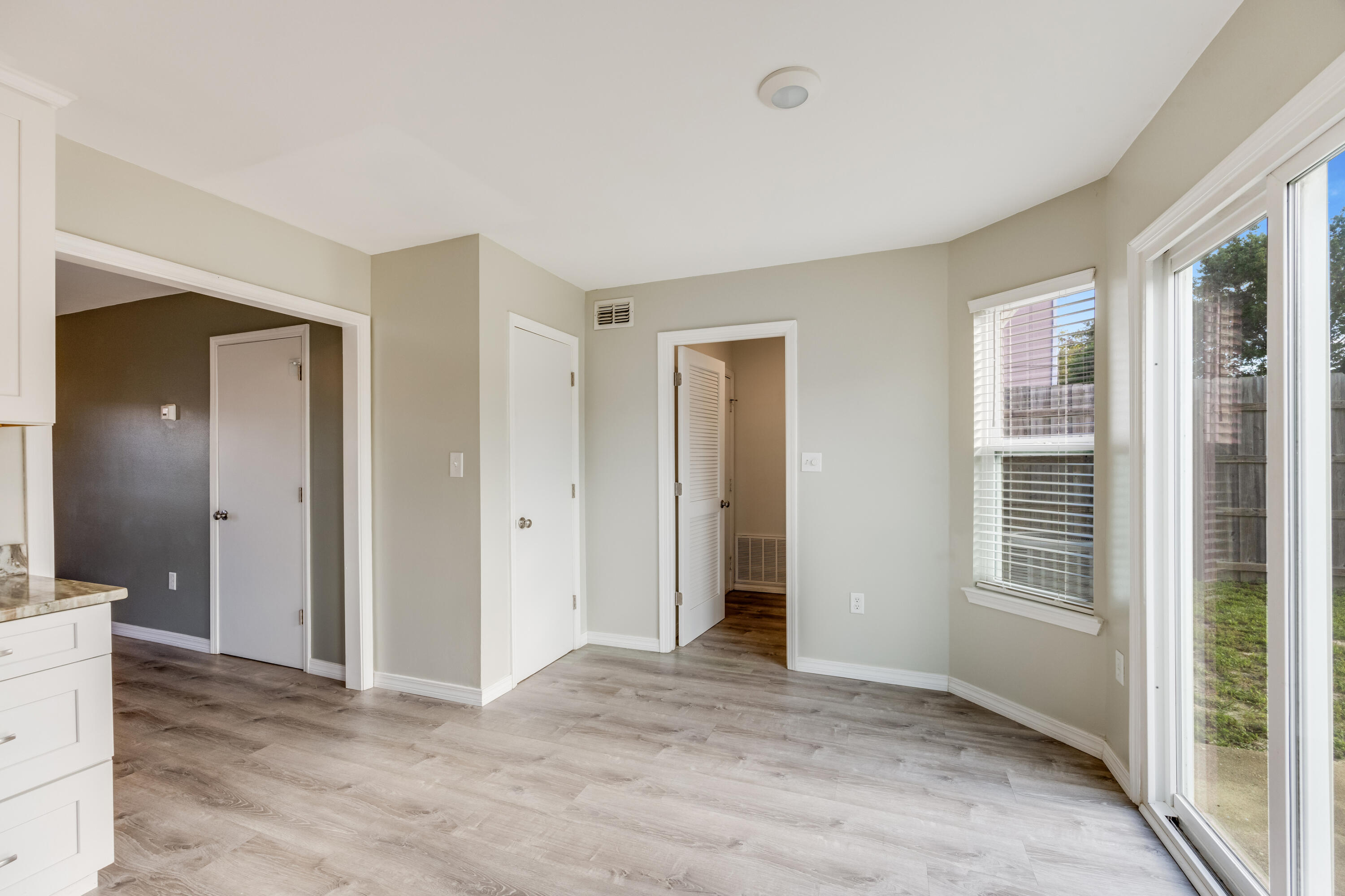 SANDY RIDGE ESTATES - Residential