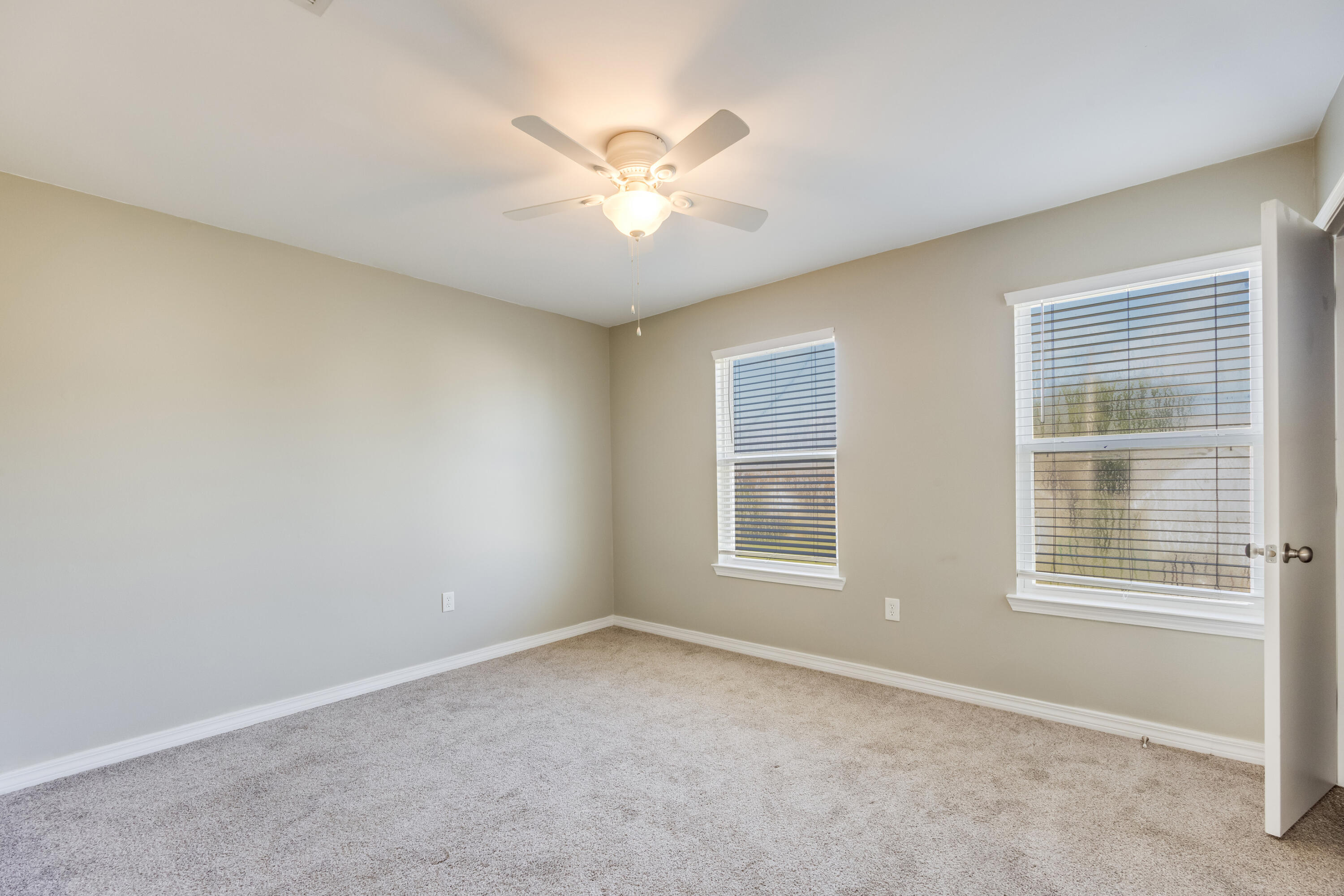 SANDY RIDGE ESTATES - Residential