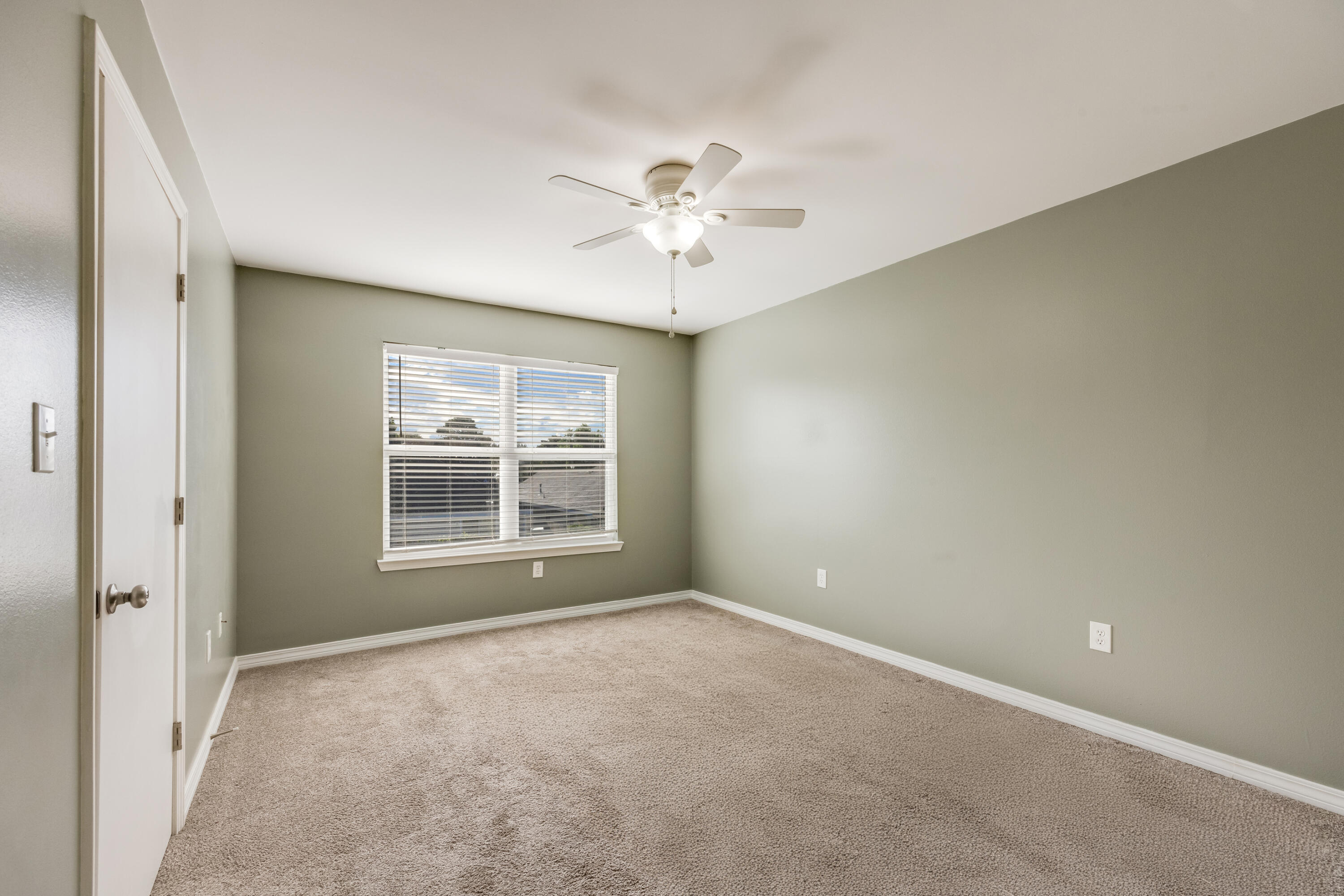 SANDY RIDGE ESTATES - Residential