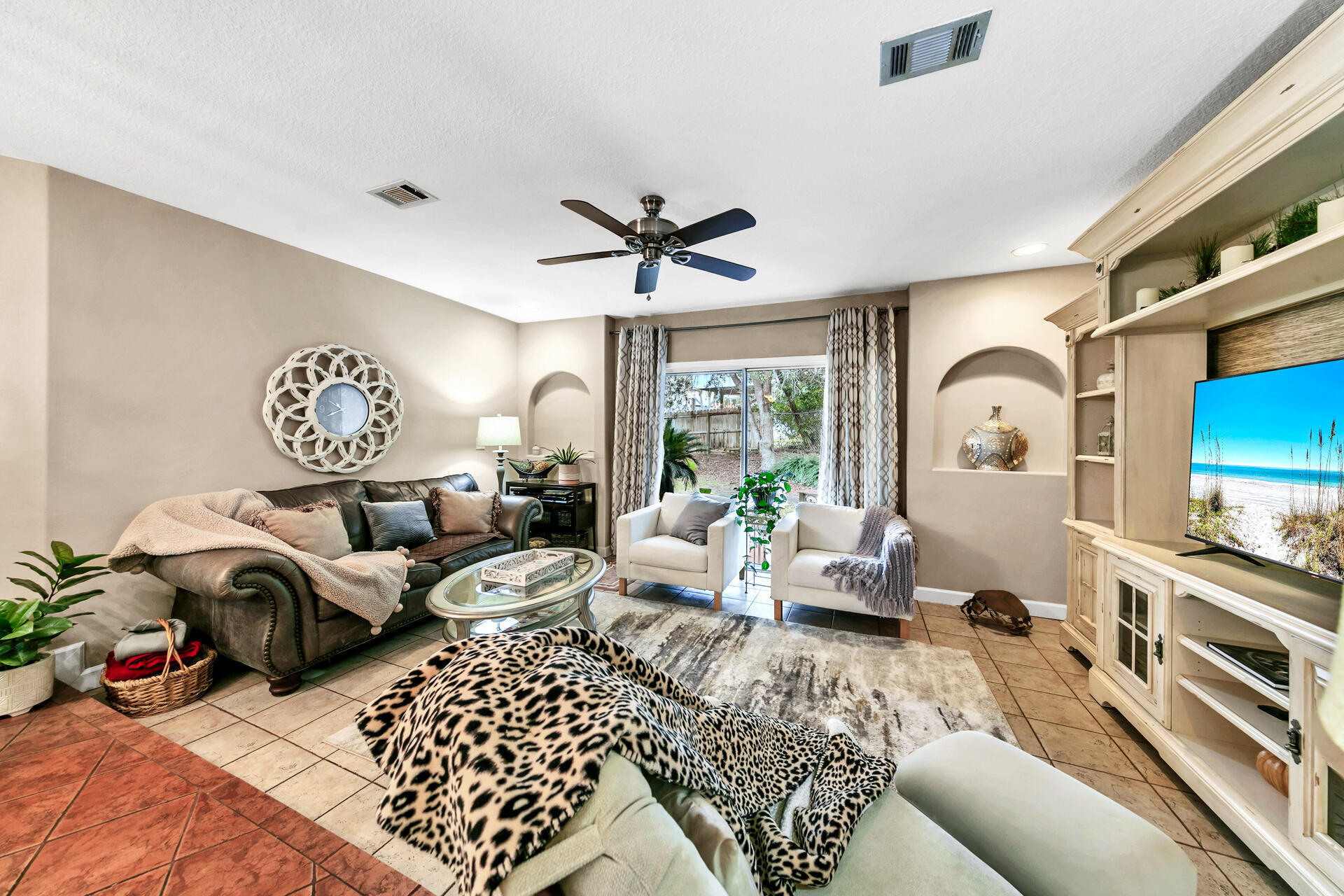 PELICAN PLACE T/H EAST LOT 6 & 6G - Residential