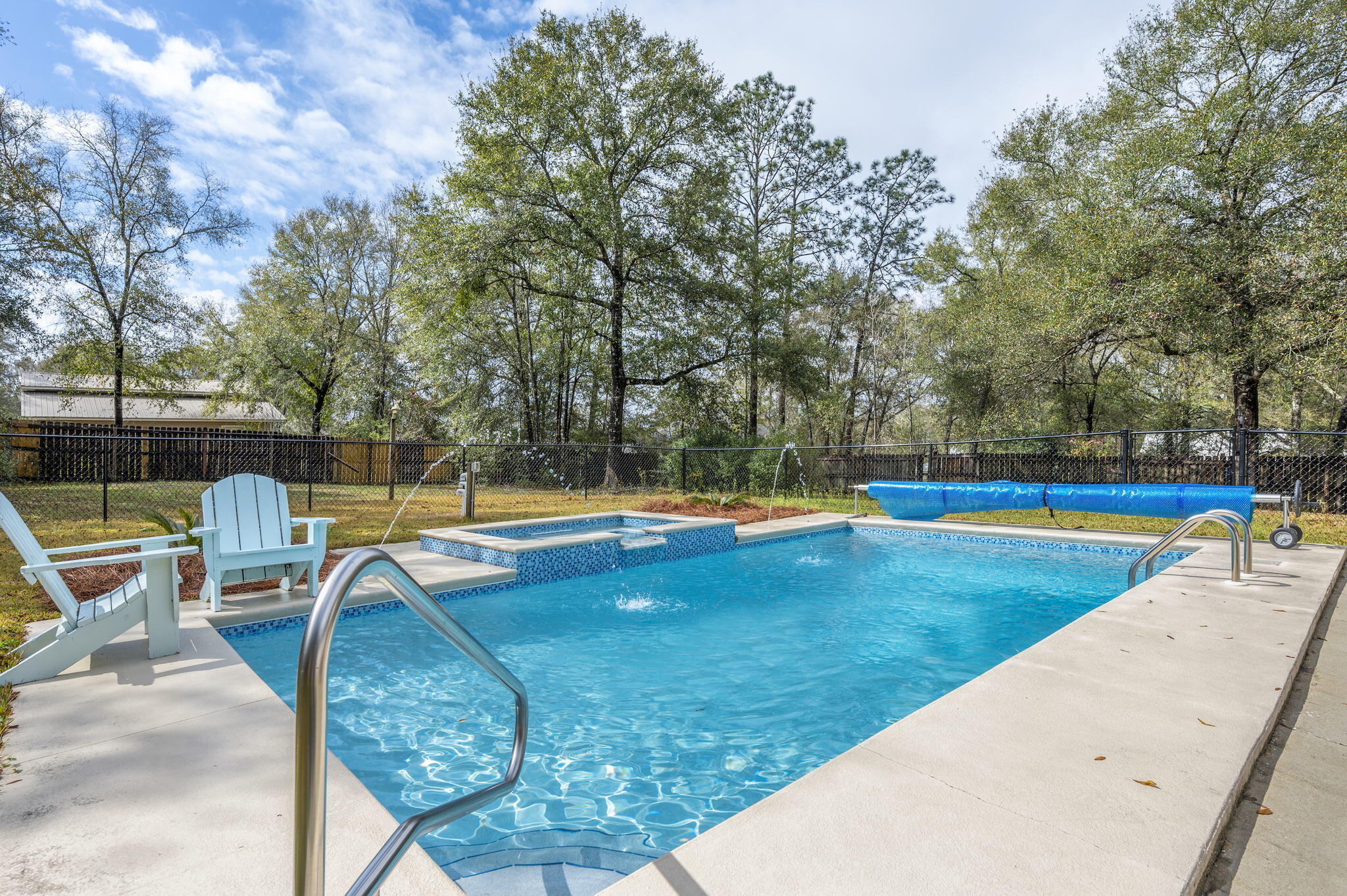 INDIAN TRAILS PH I E1/2 LOT 3 BLK C - Residential